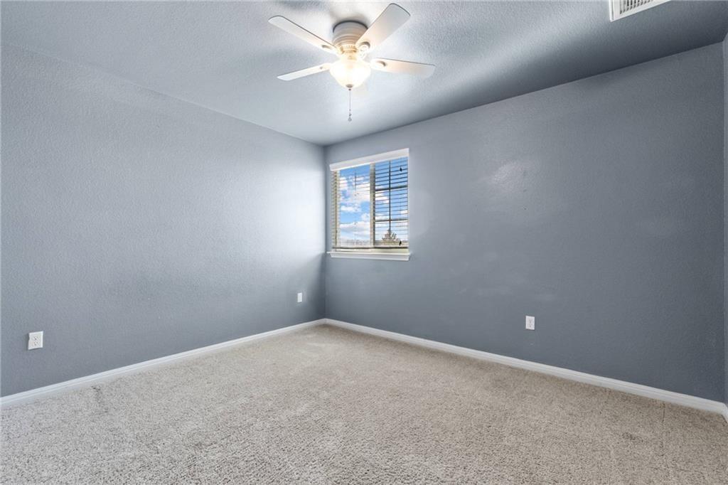 170 Kingfisher Ln Property Photo 20