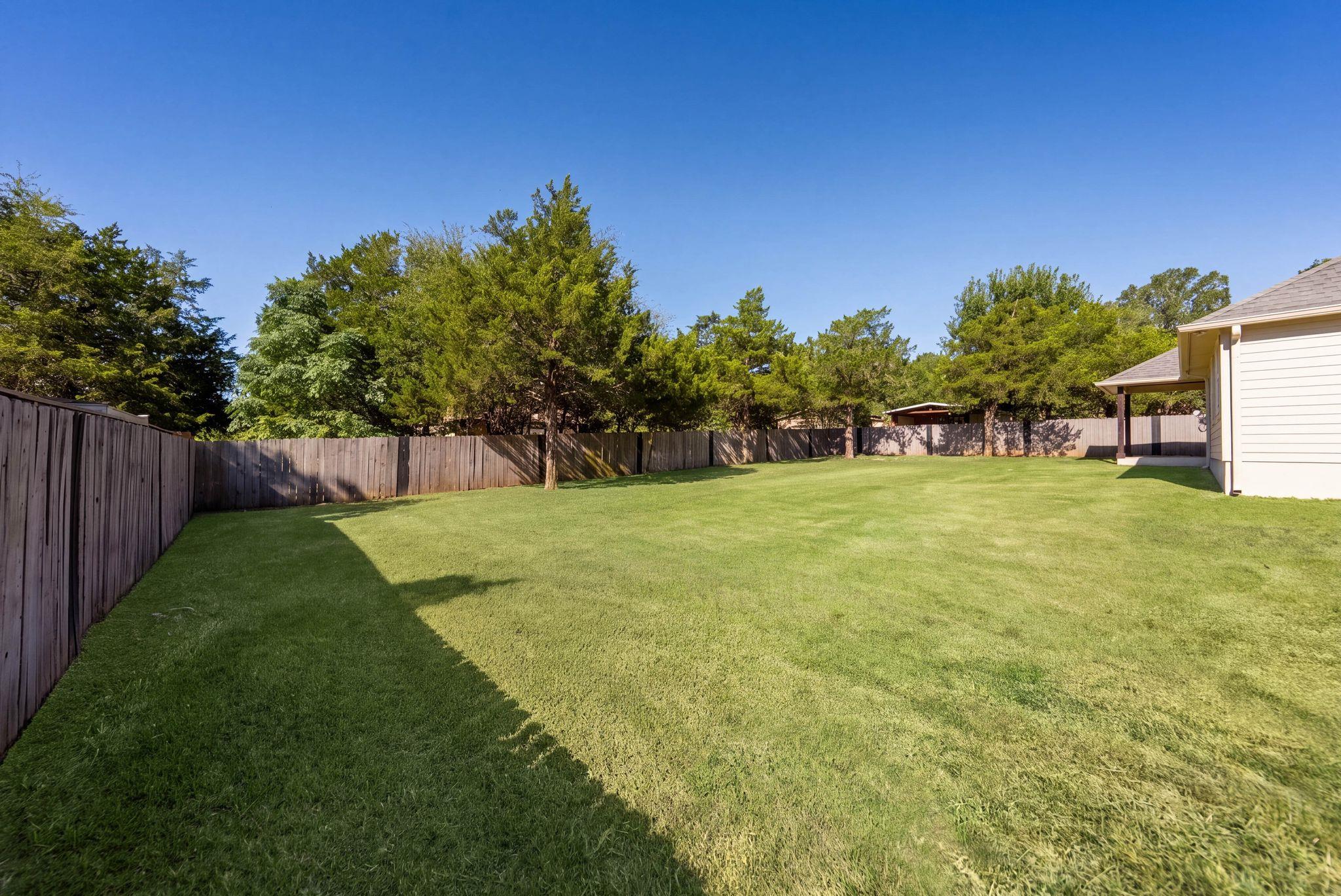 263 Indian Oak Dr Property Photo 33
