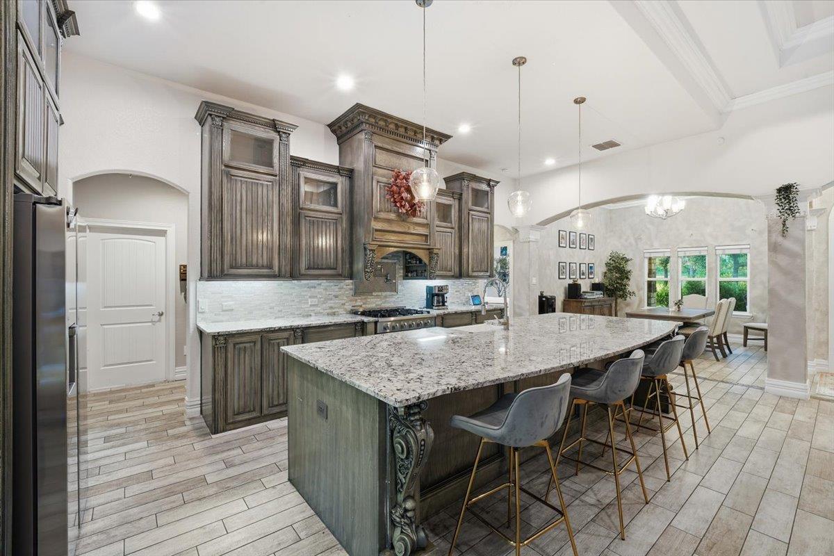 7138568 Property Photo 8