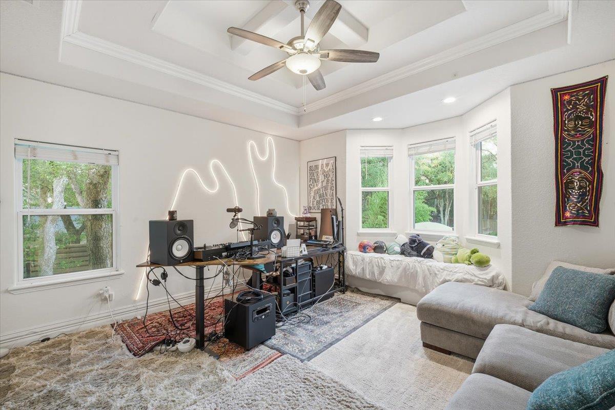 7138568 Property Photo 22