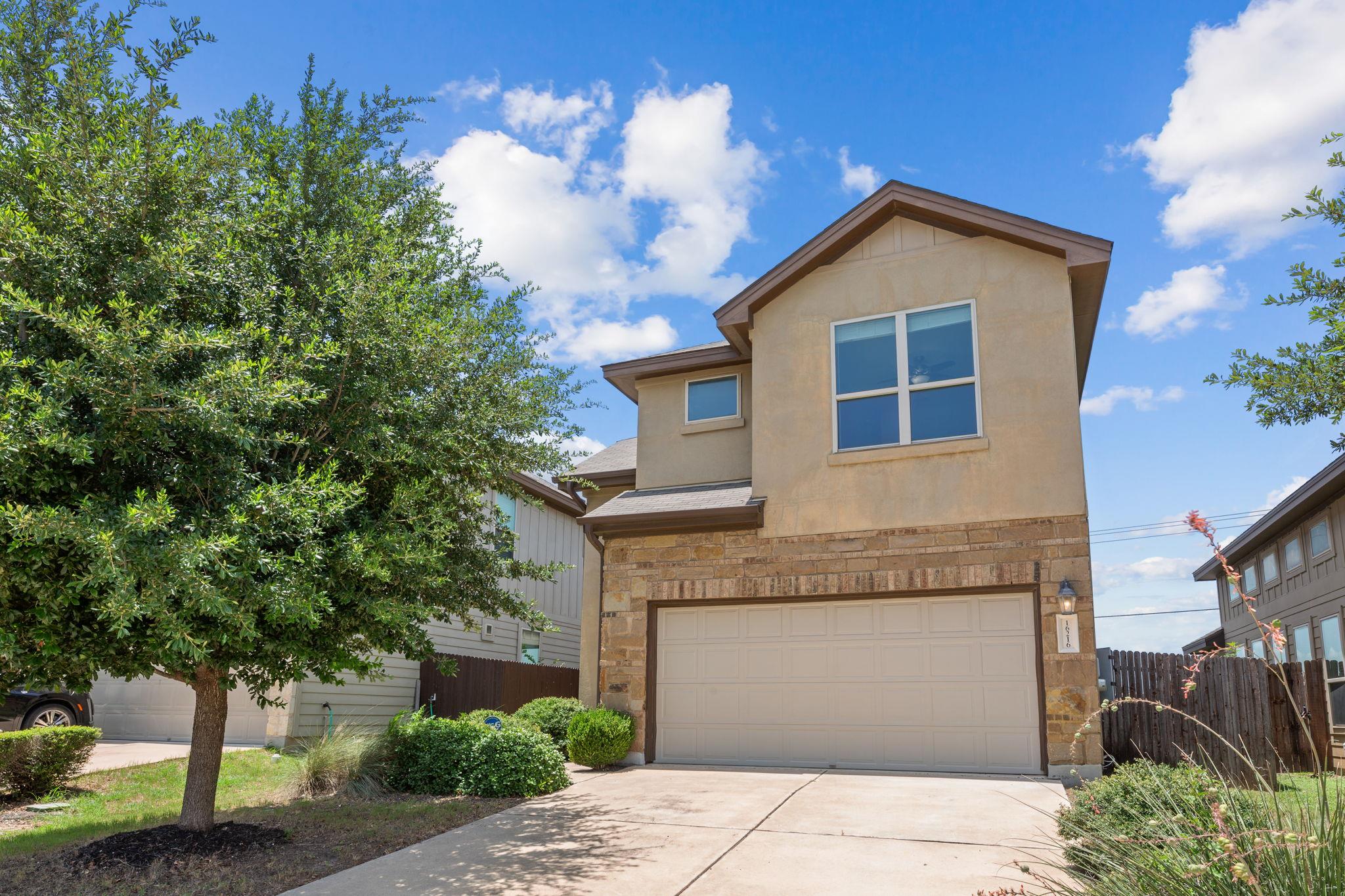 16216 Travesia Way Property Photo 1