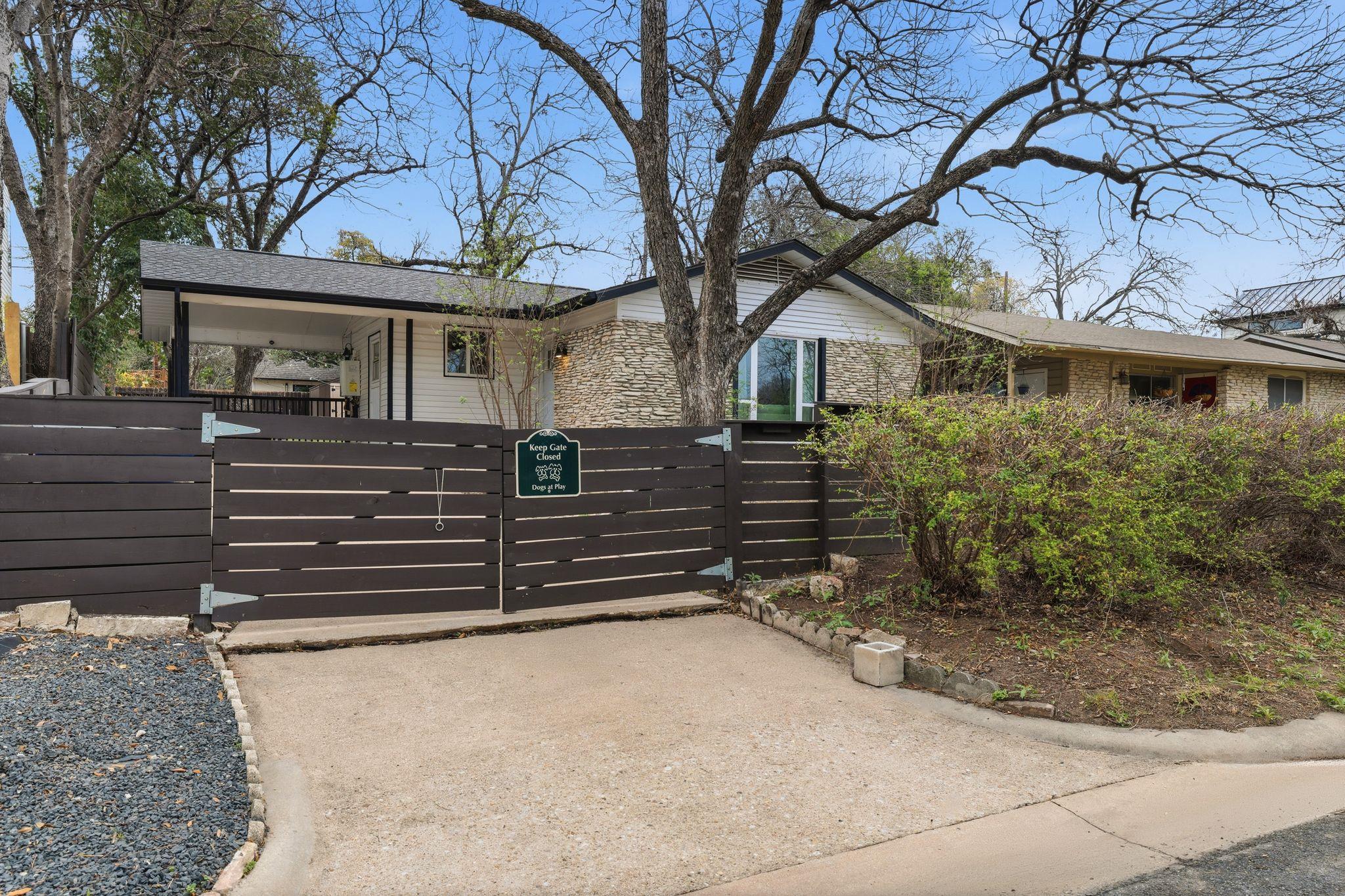 2905 Brinwood Ave Property Photo 1