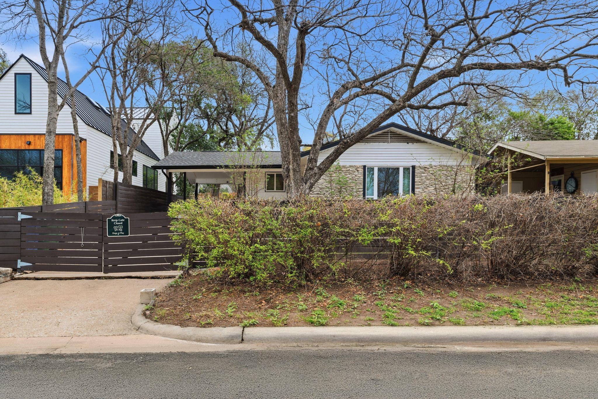 2905 Brinwood Ave Property Photo 2