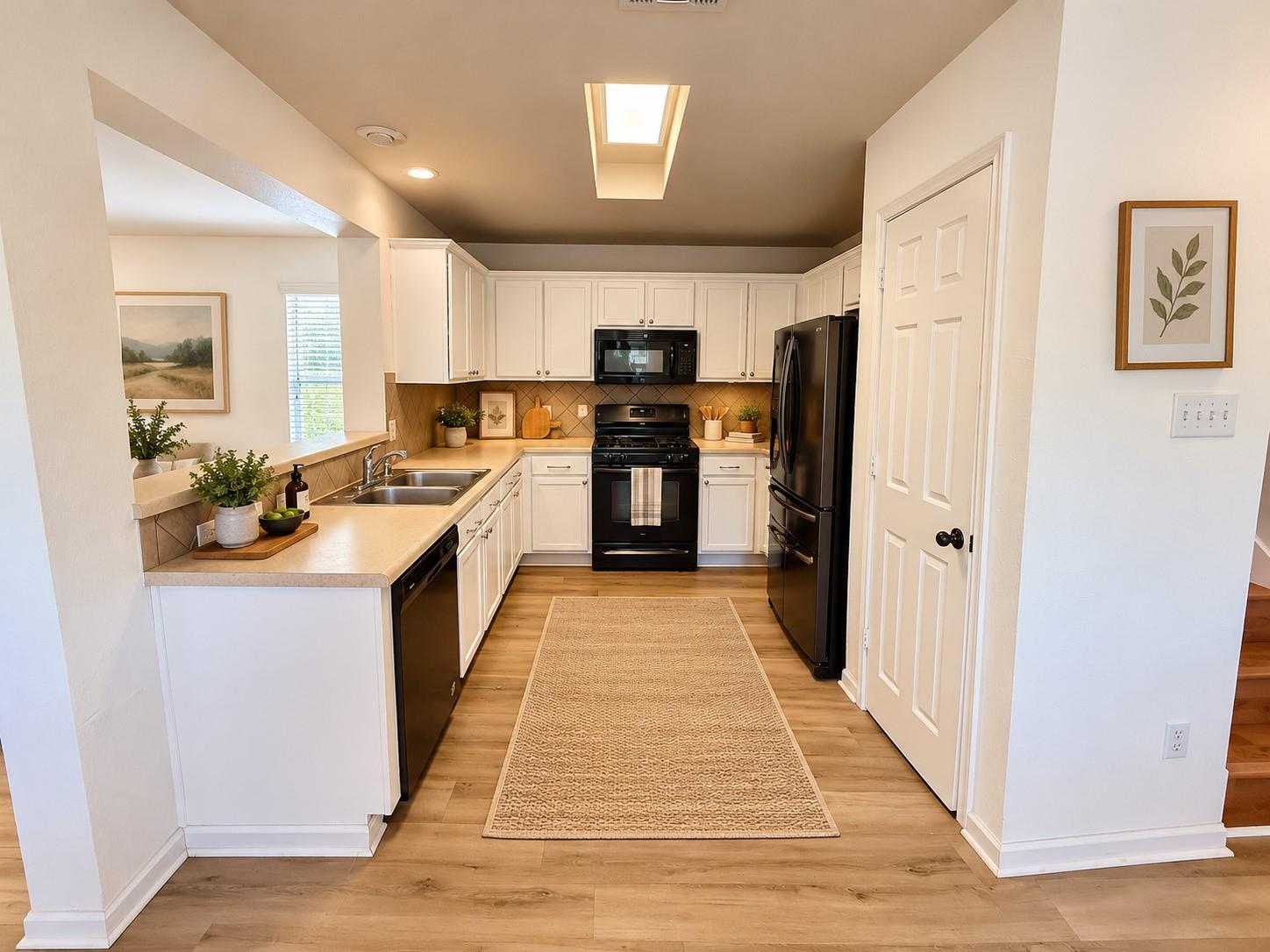 1000 Berry Bend Path Property Photo 4