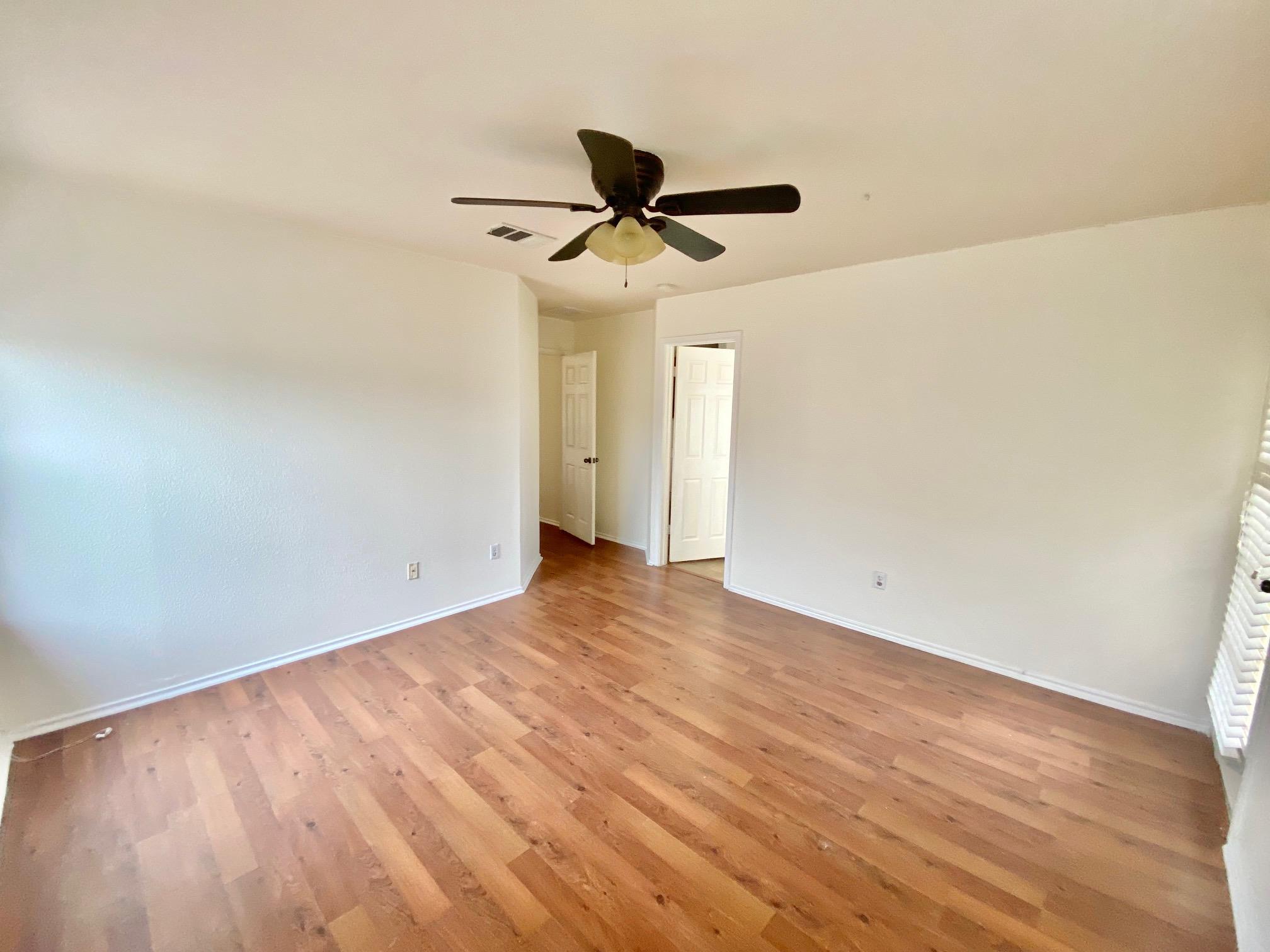 1000 Berry Bend Path Property Photo 6