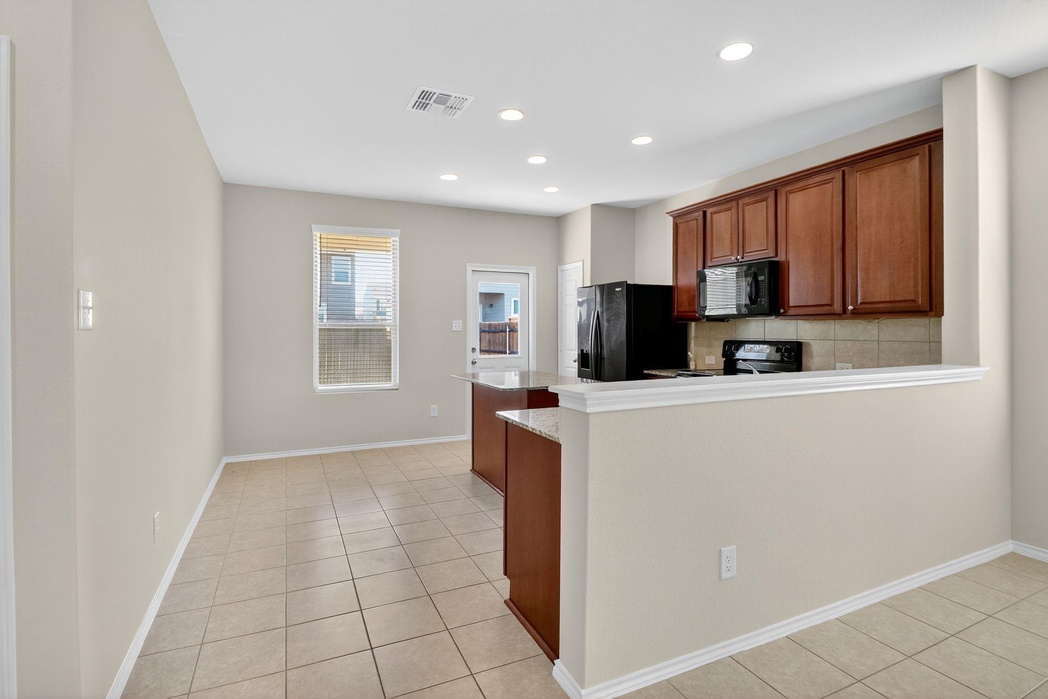 137 Miracle Dr Property Photo 12