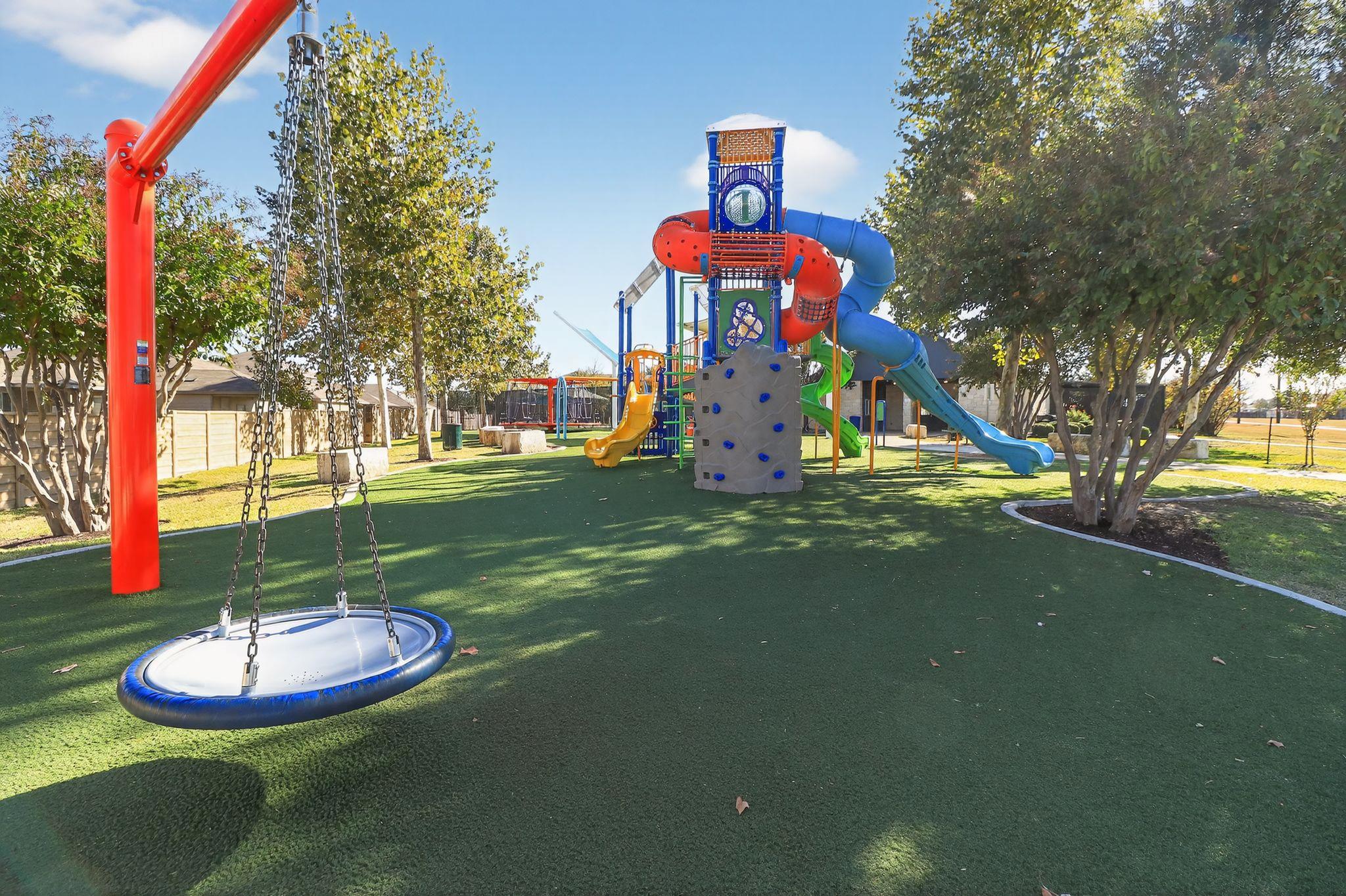 137 Miracle Dr Property Photo 25