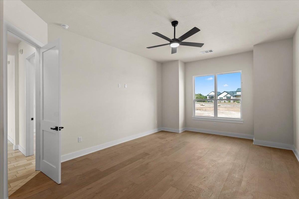 2209 Whitewater Dr Property Photo 26
