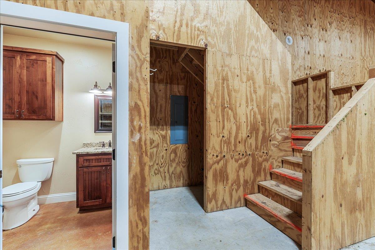 300 County Road 407 None Property Photo 21