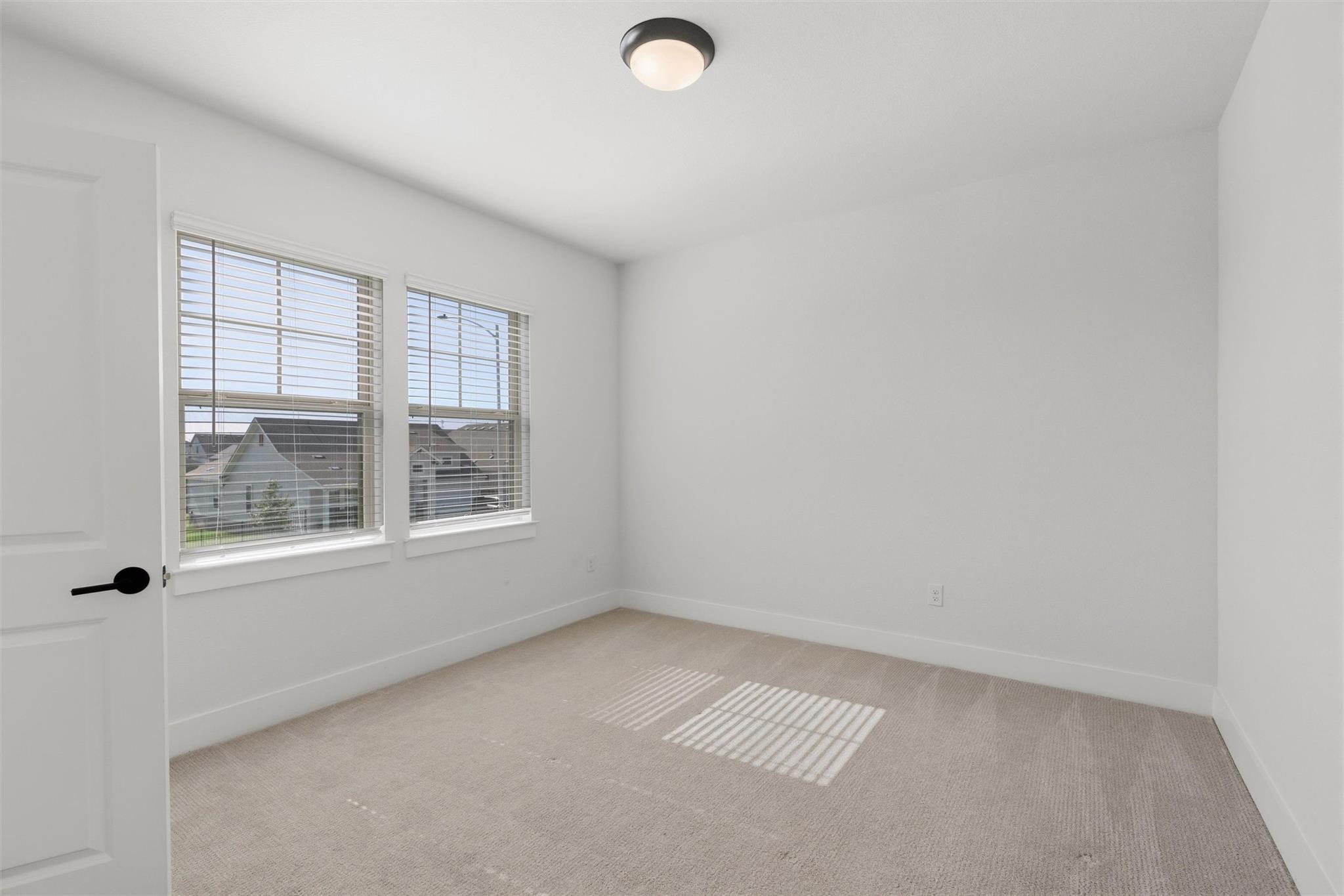 8600 Aracari Cv Property Photo 28