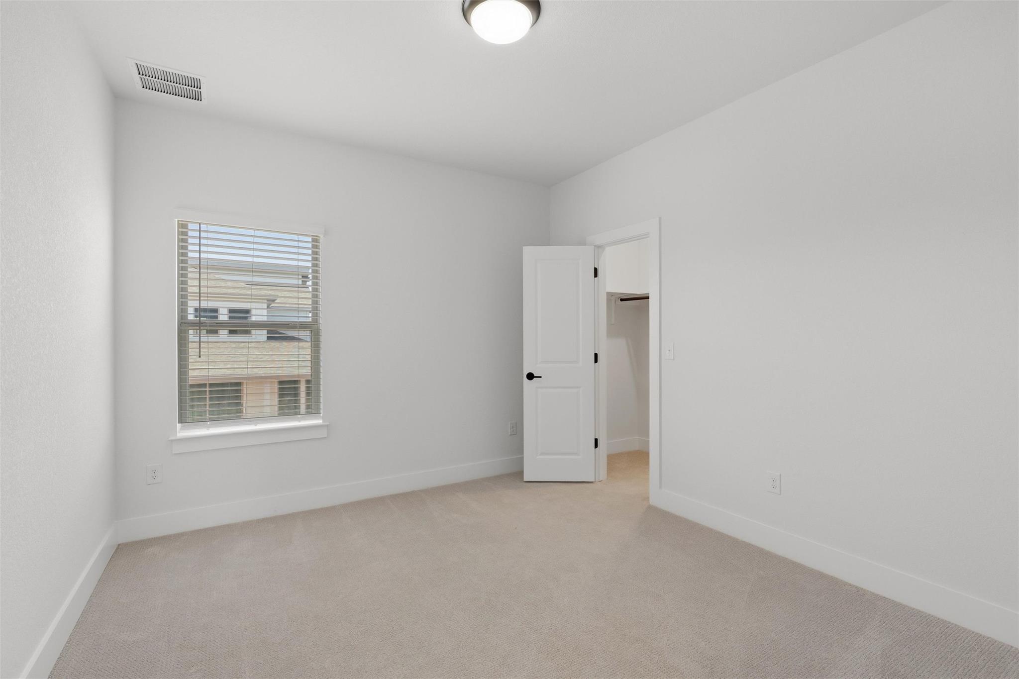 8600 Aracari Cv Property Photo 29