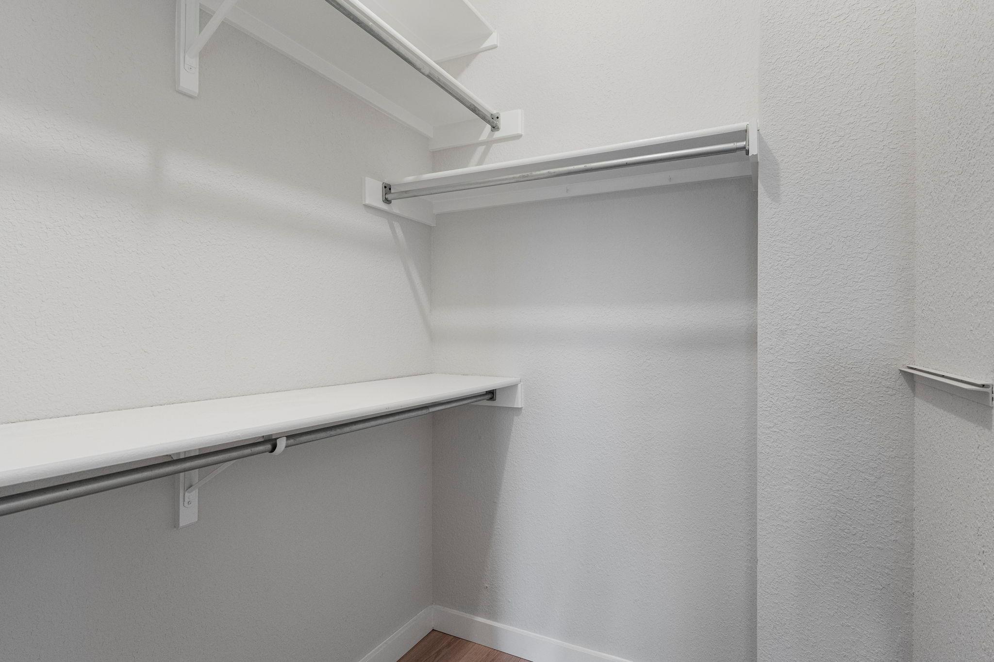 6304 Walebridge Ln Property Photo 25