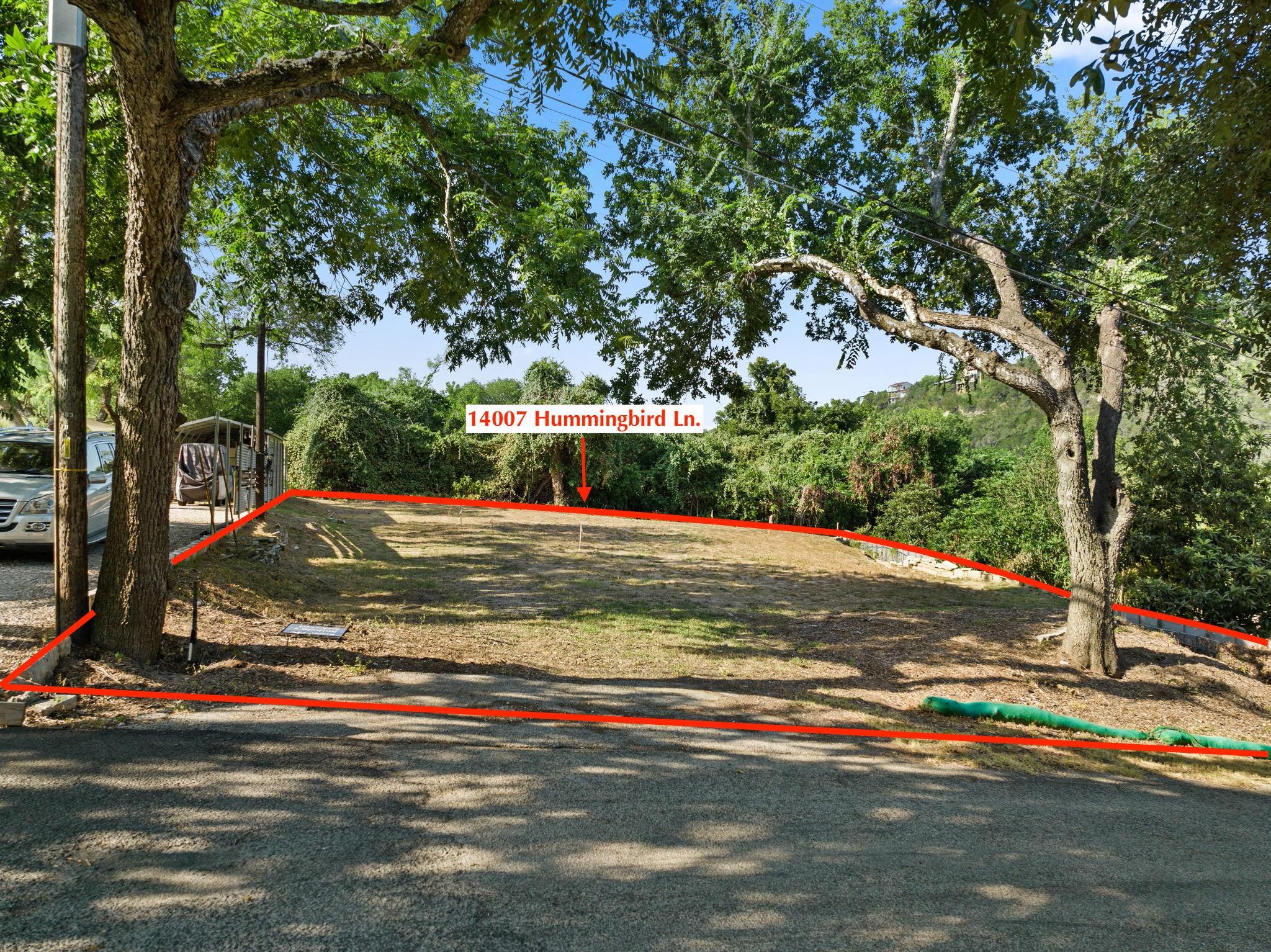 14007 Hummingbird Ln Property Photo 3