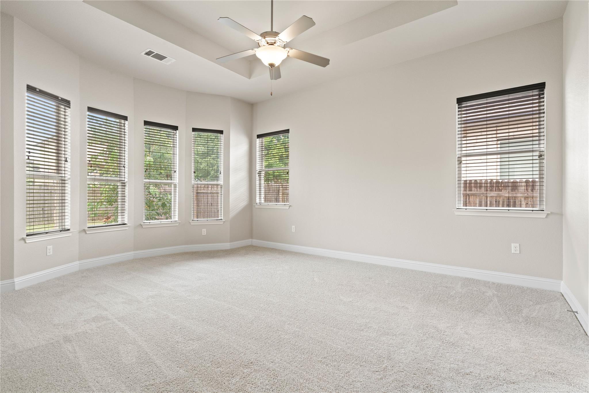 5009 Mandevilla Dr Property Photo 21