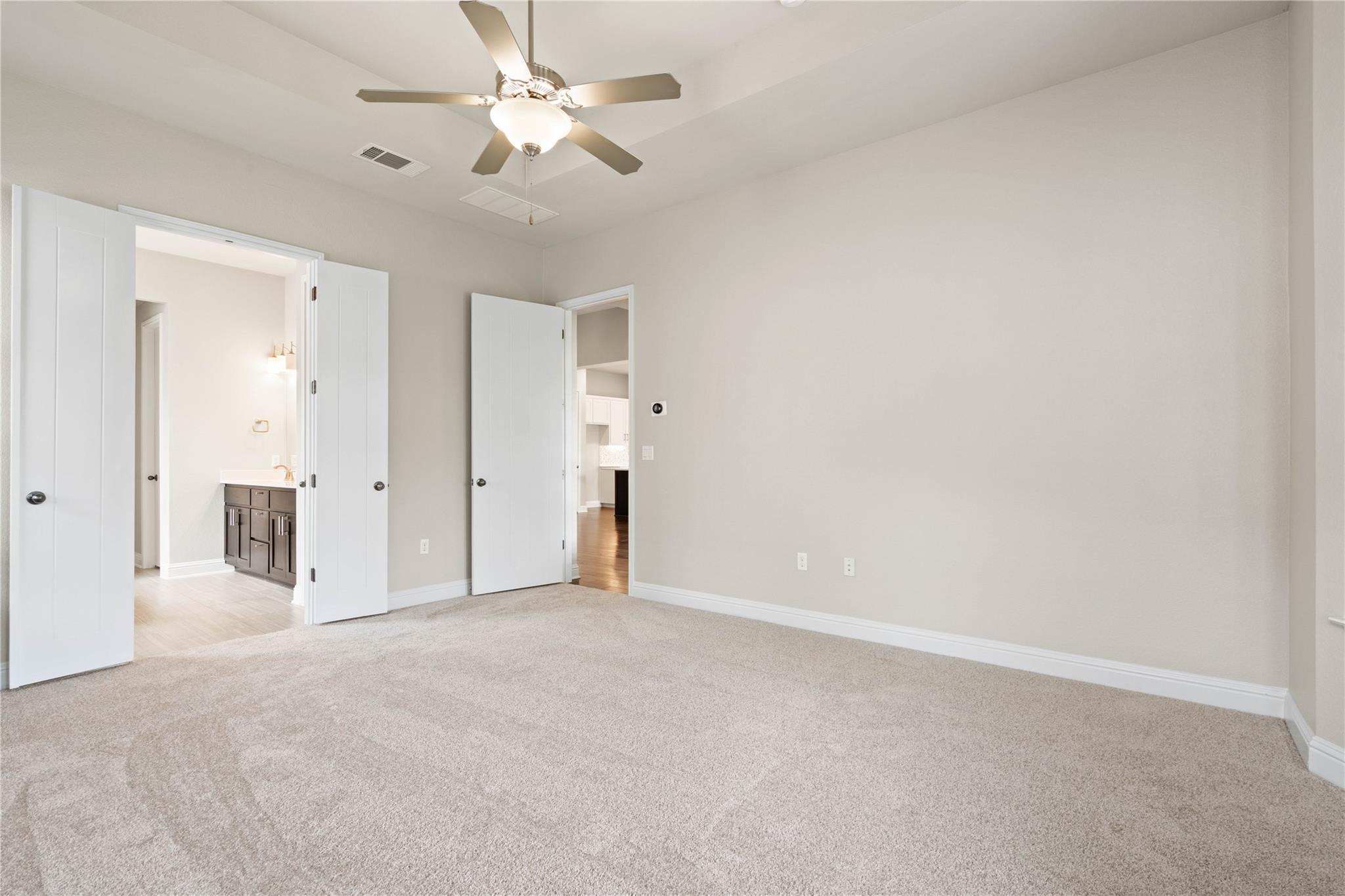 5009 Mandevilla Dr Property Photo 22