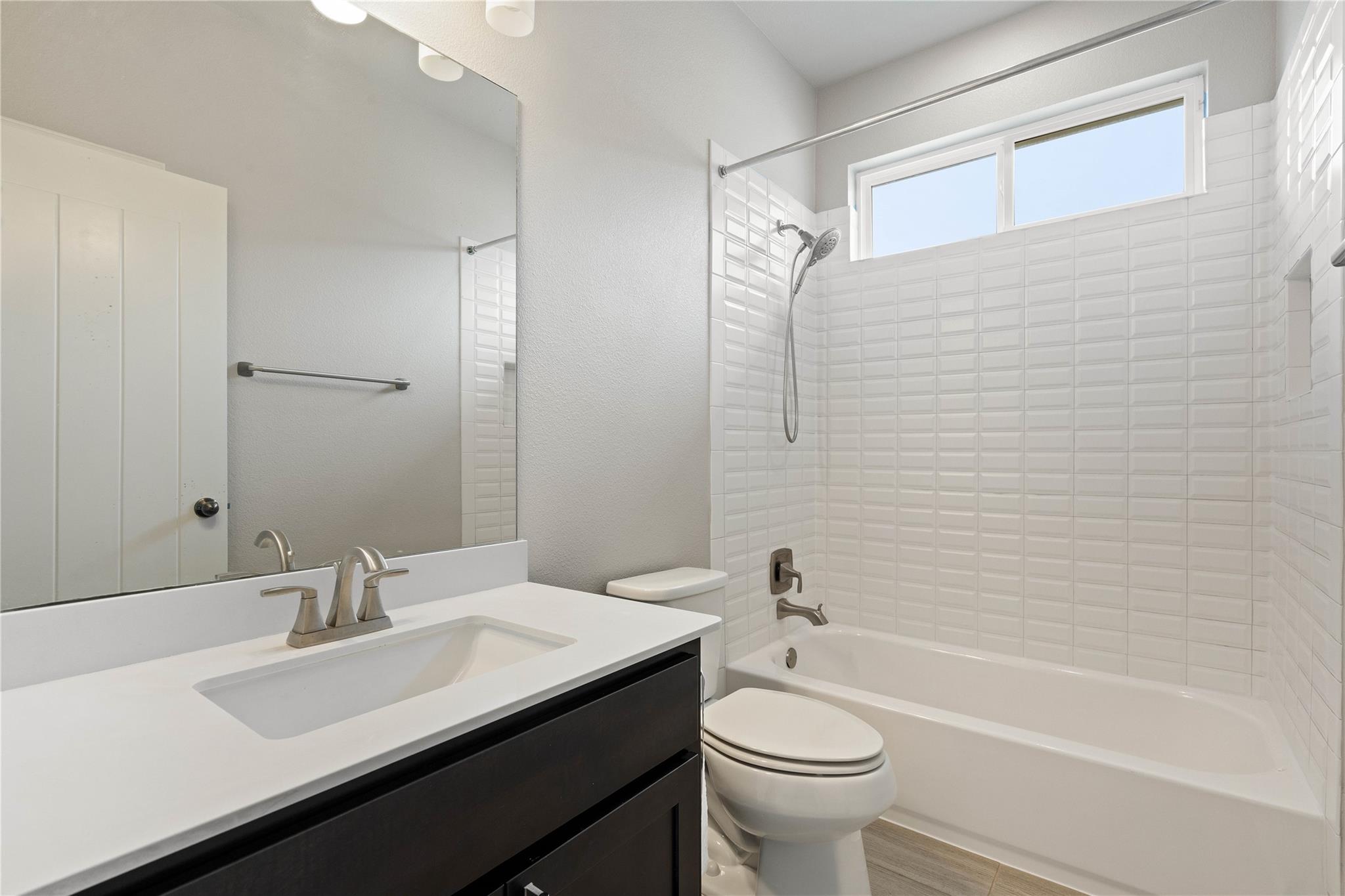 5009 Mandevilla Dr Property Photo 29