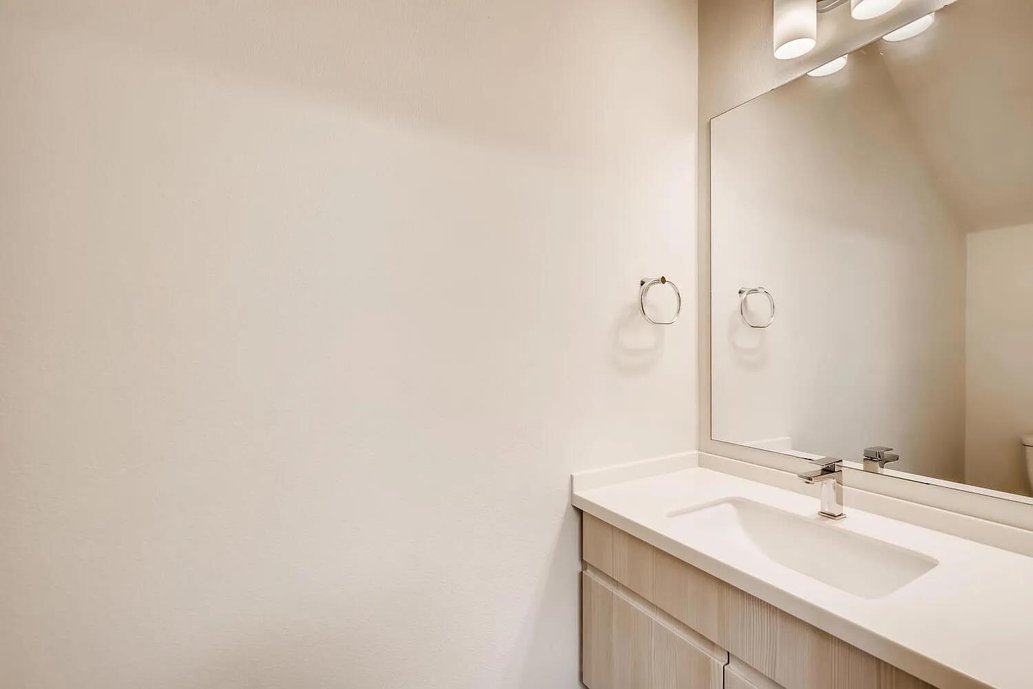 7805 Cooper Ln #206 Property Photo 11