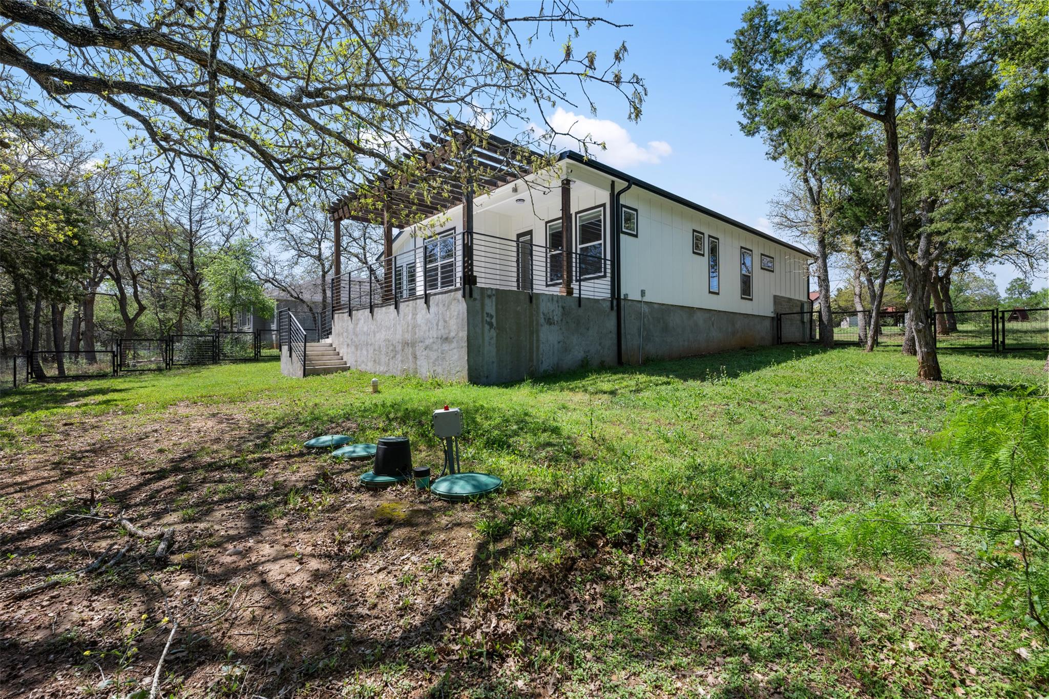 133 Deep Woods Ct Property Photo 6
