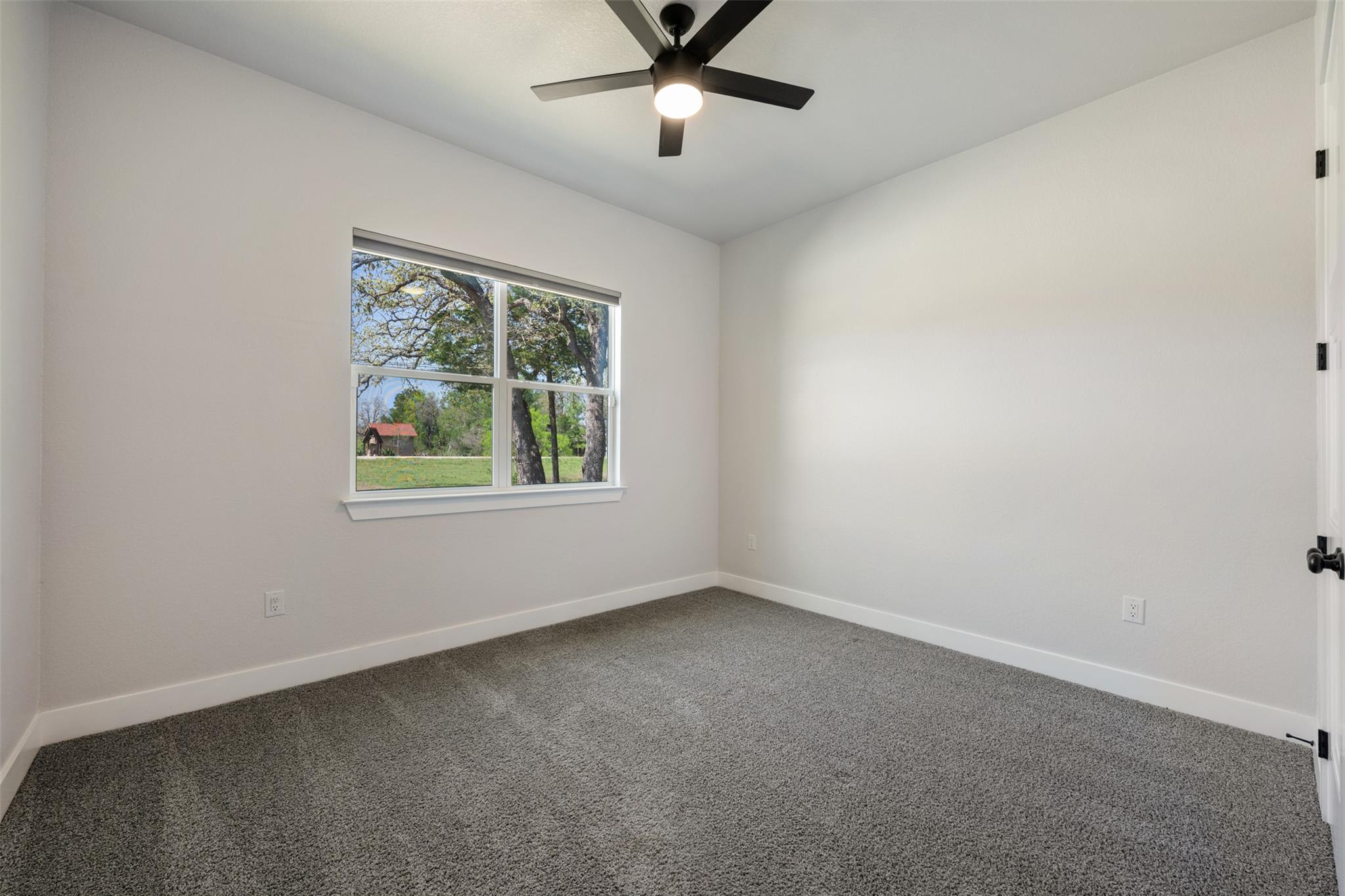 133 Deep Woods Ct Property Photo 26