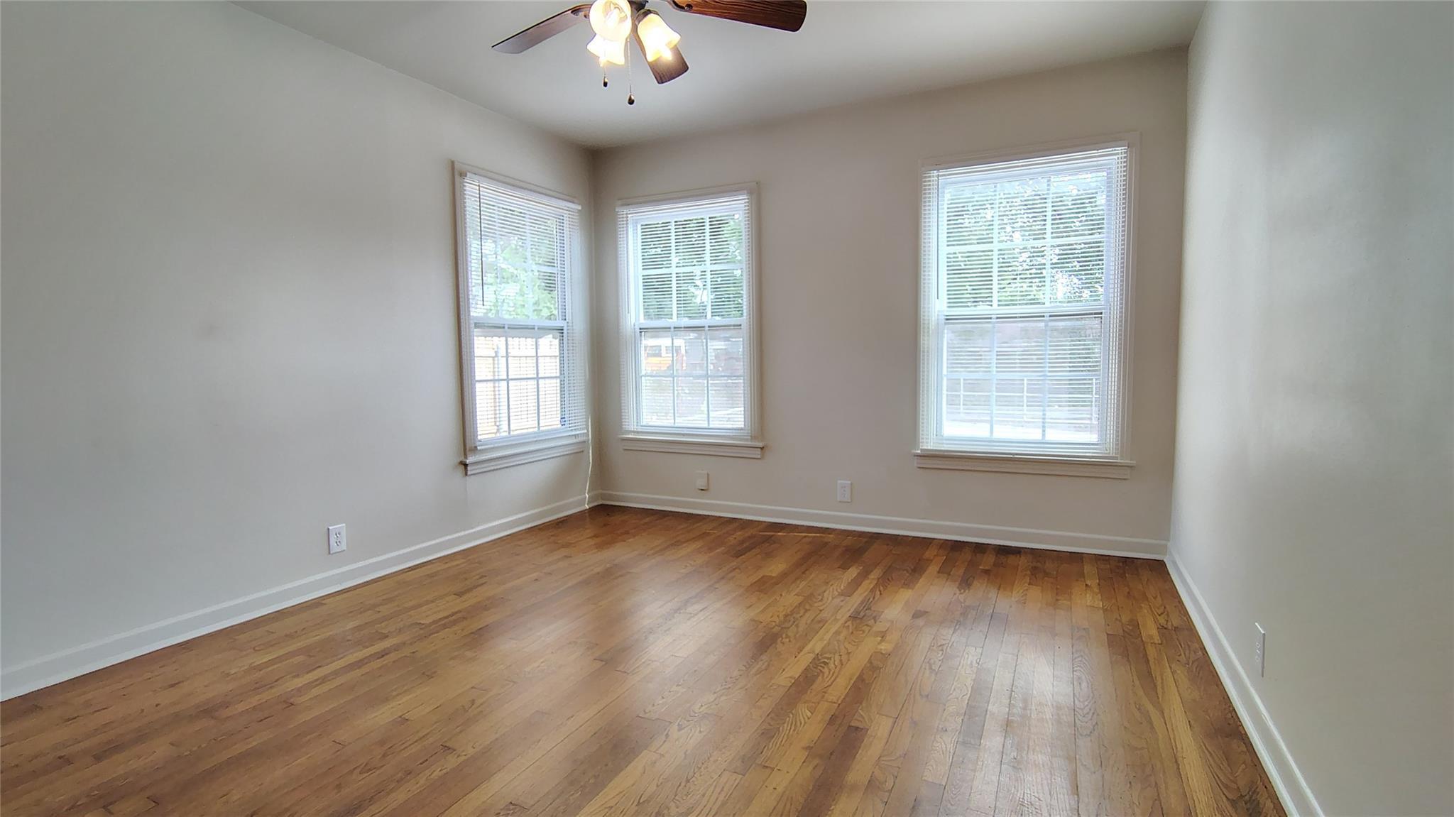 13805 Maye Pl Property Photo 8