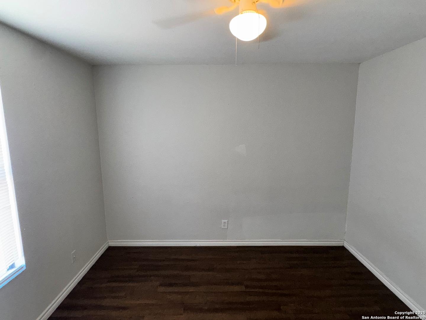 830 W Hutchins Pl #3 Property Photo 7