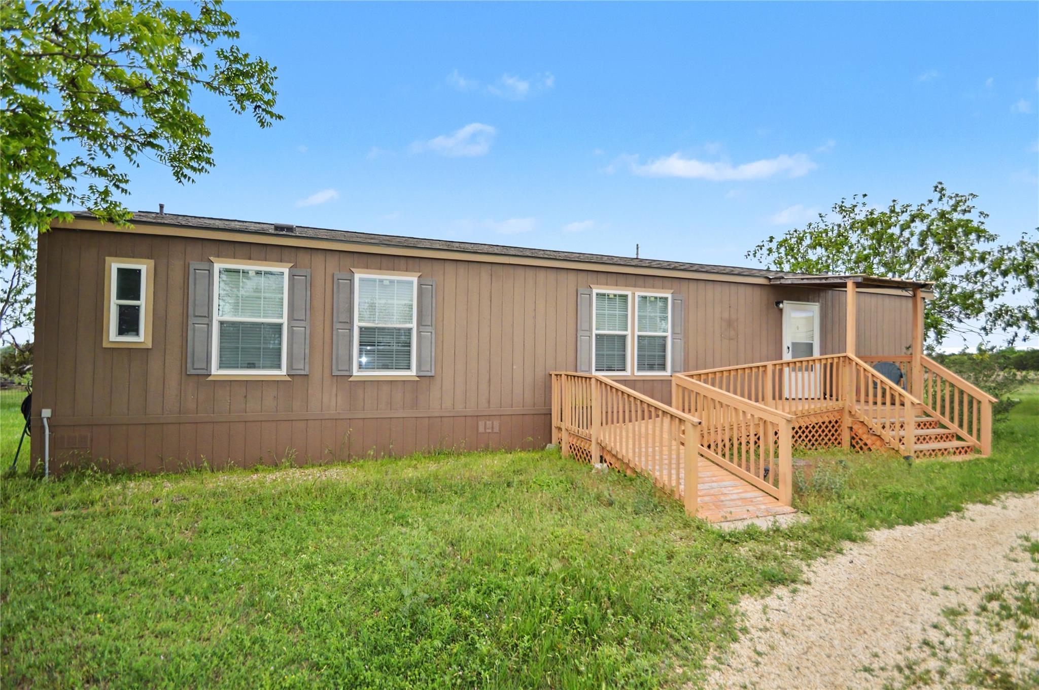 1312 Fm 581 Hwy E Property Photo 21