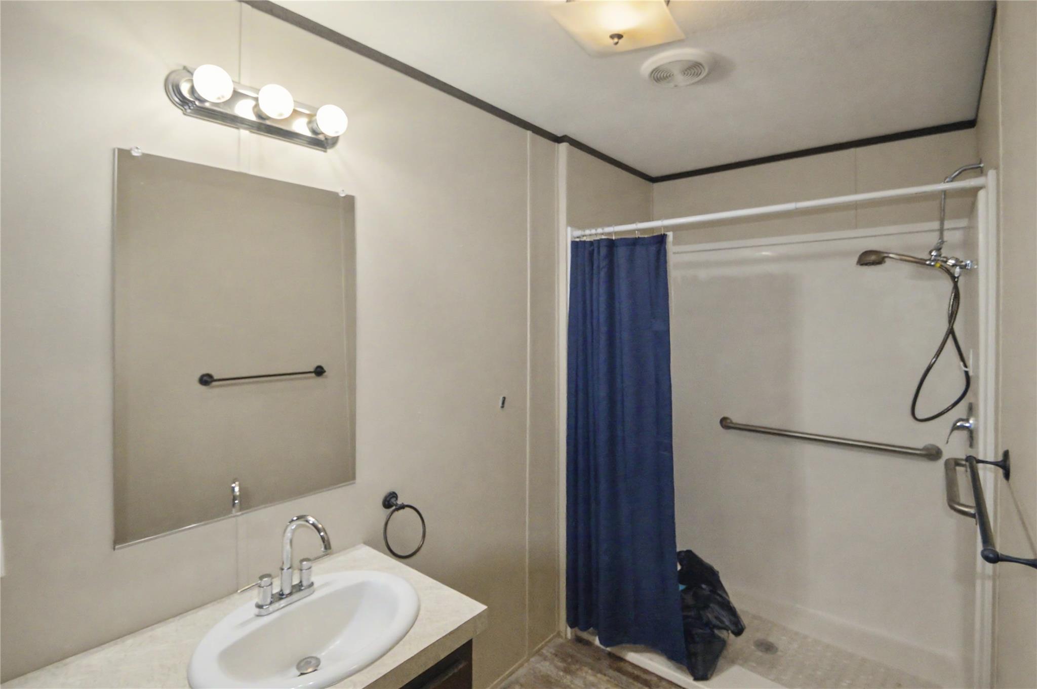 1312 Fm 581 Hwy E Property Photo 27