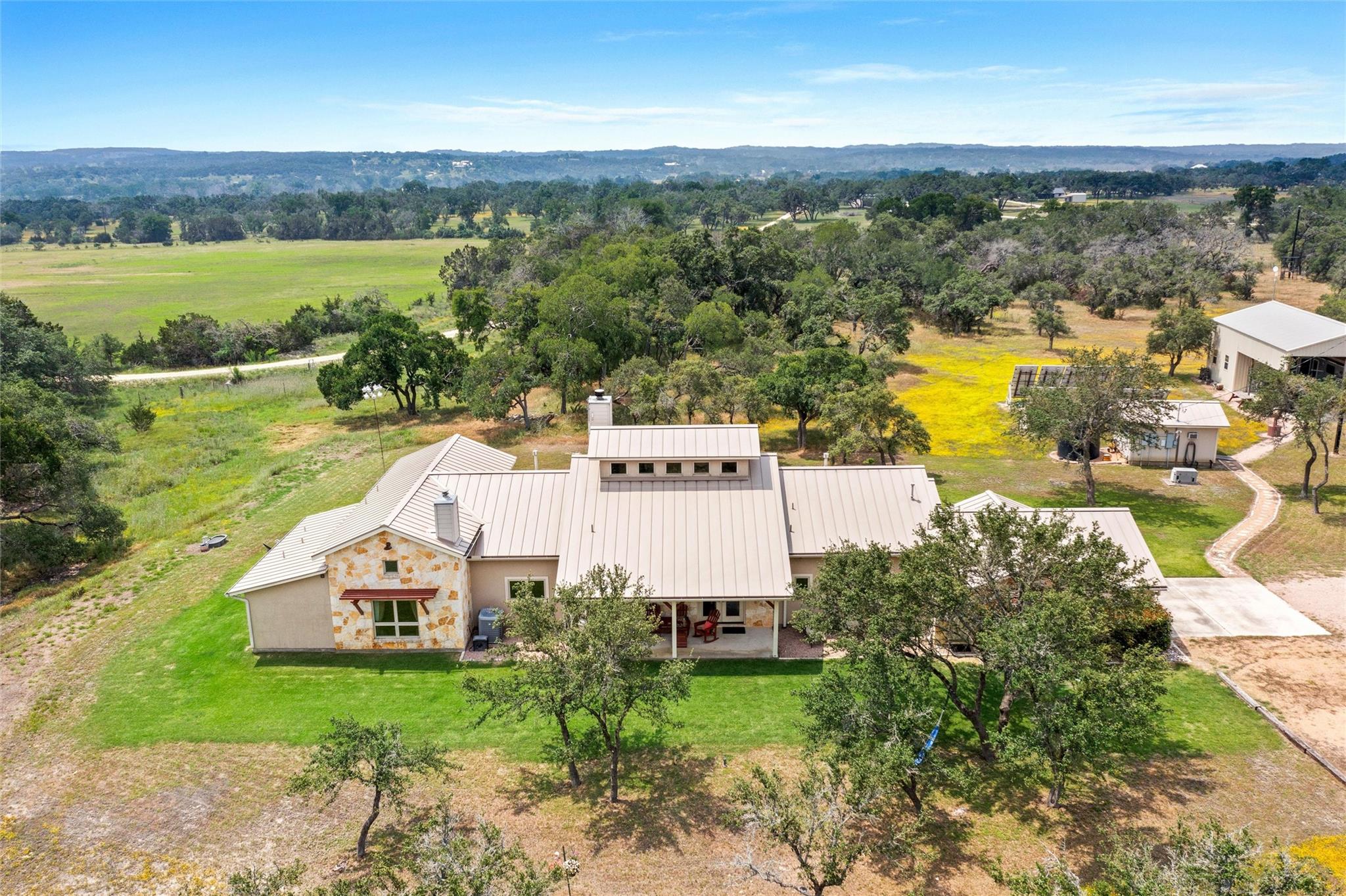 426 Preiss Ranch Rd Property Photo 12