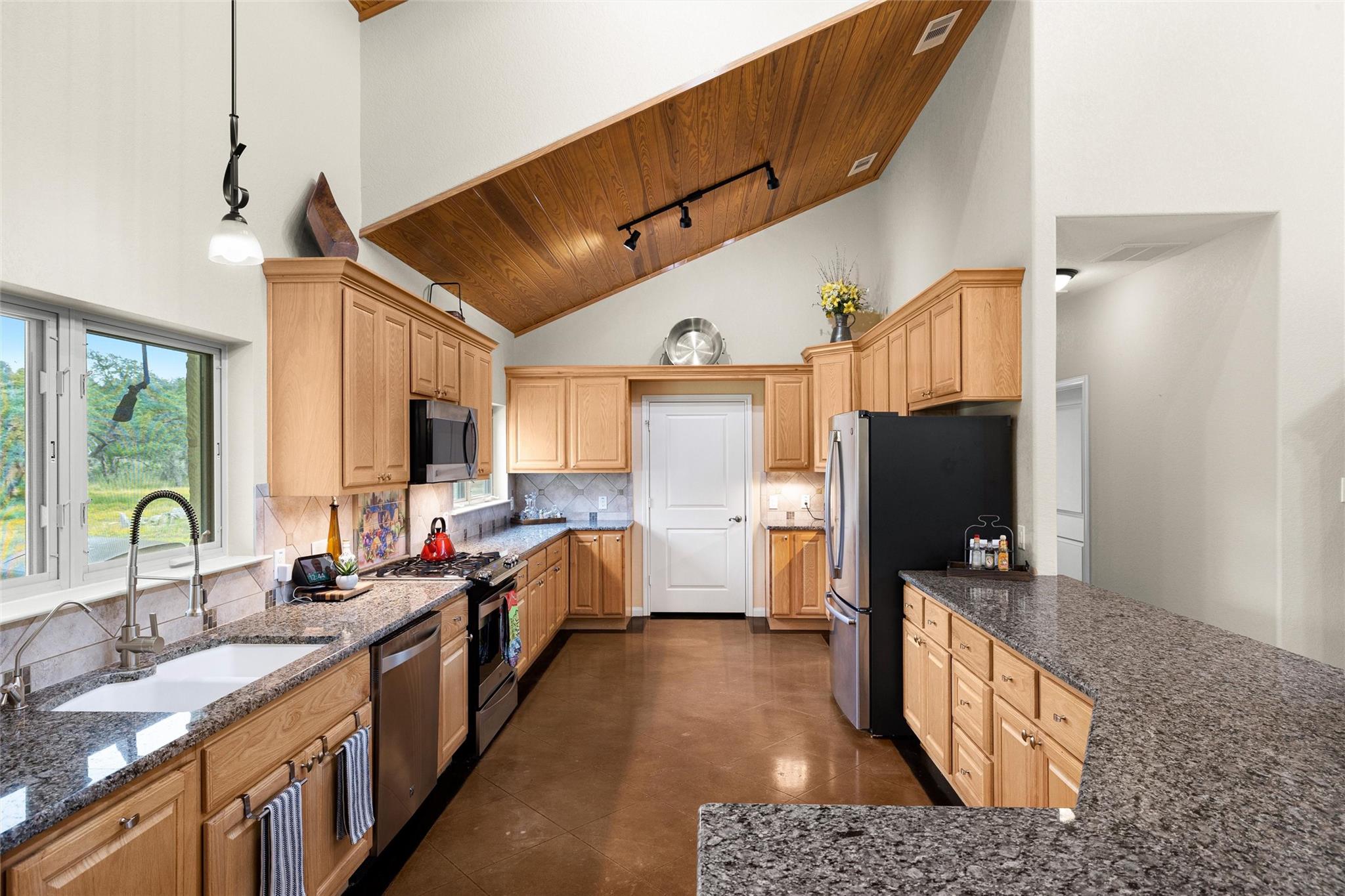 426 Preiss Ranch Rd Property Photo 14