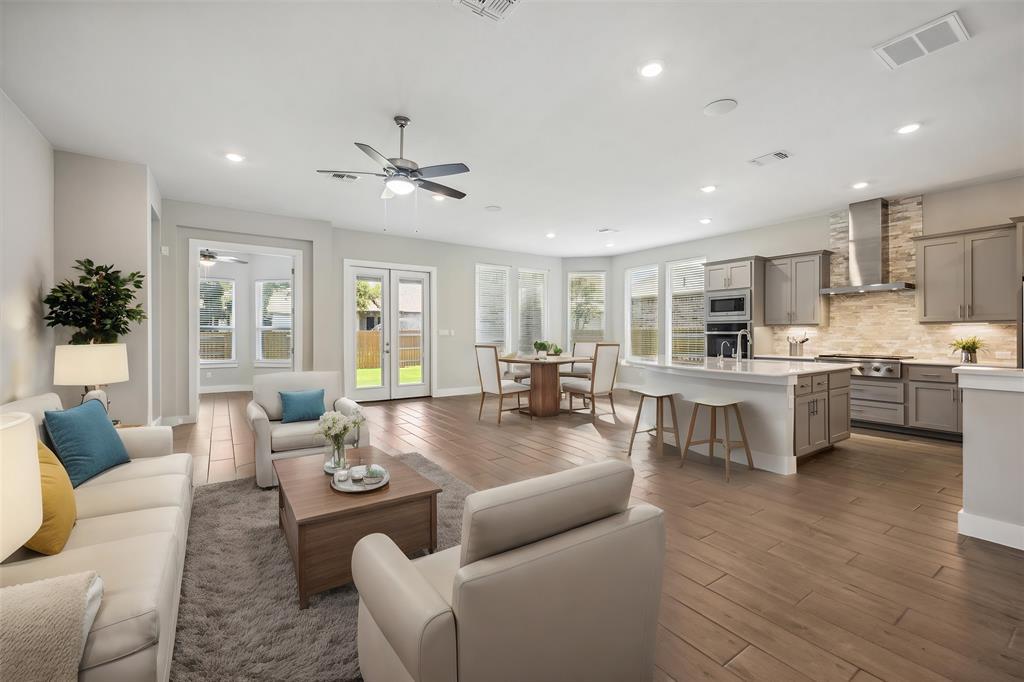 7153375 Property Photo 6
