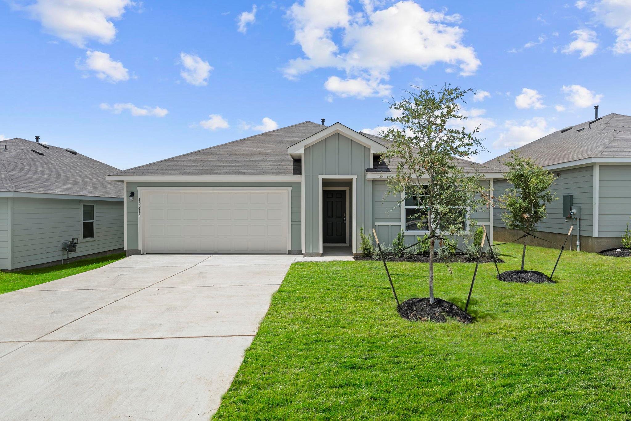 12216 Silverton Tree Bnd Property Photo 1