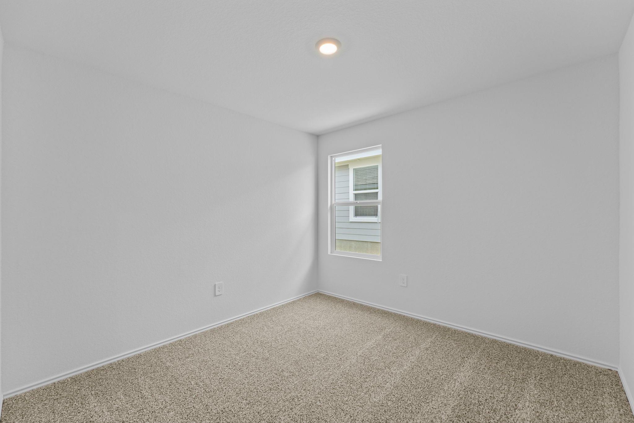 12216 Silverton Tree Bnd Property Photo 3