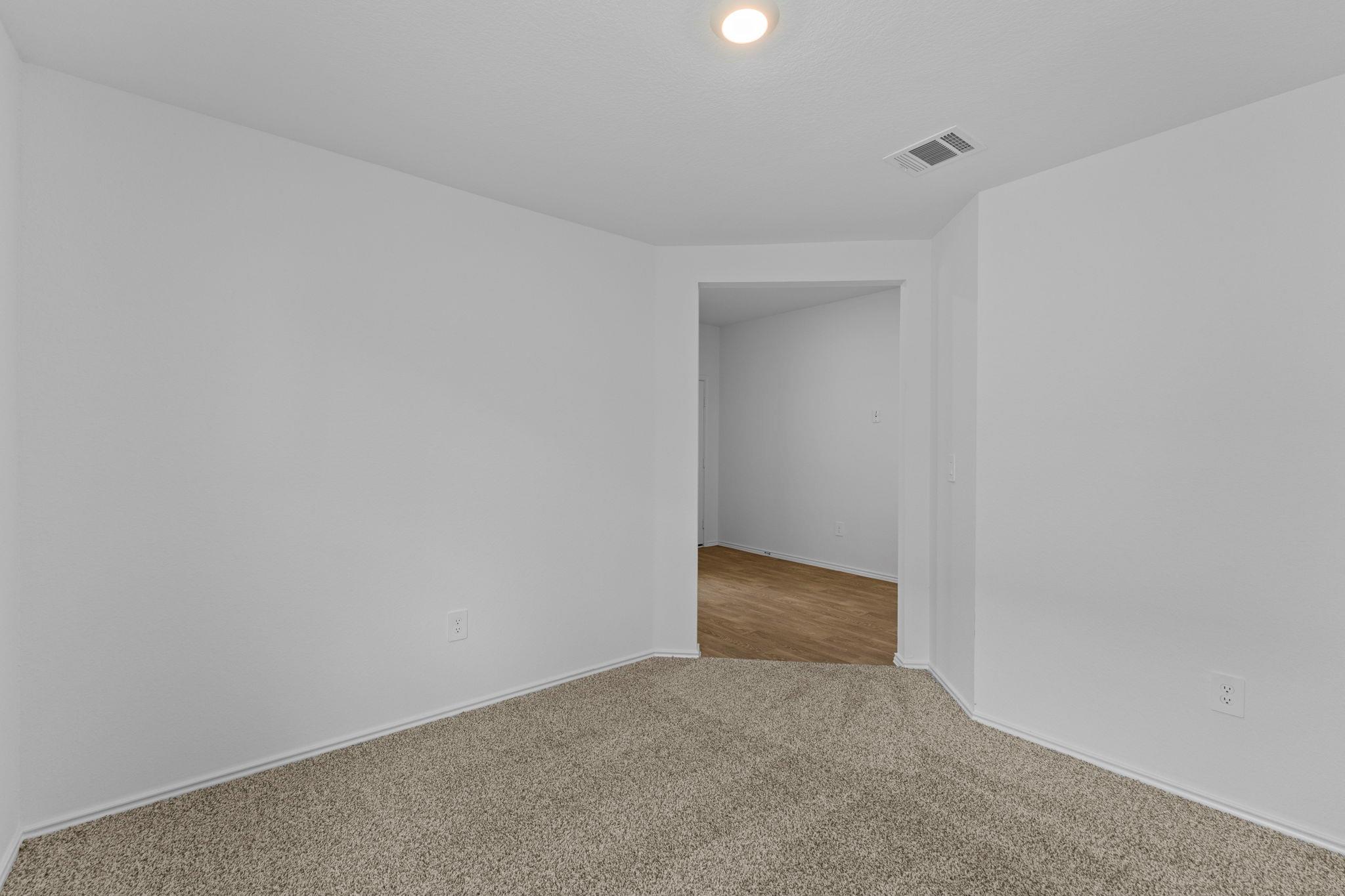 12216 Silverton Tree Bnd Property Photo 4