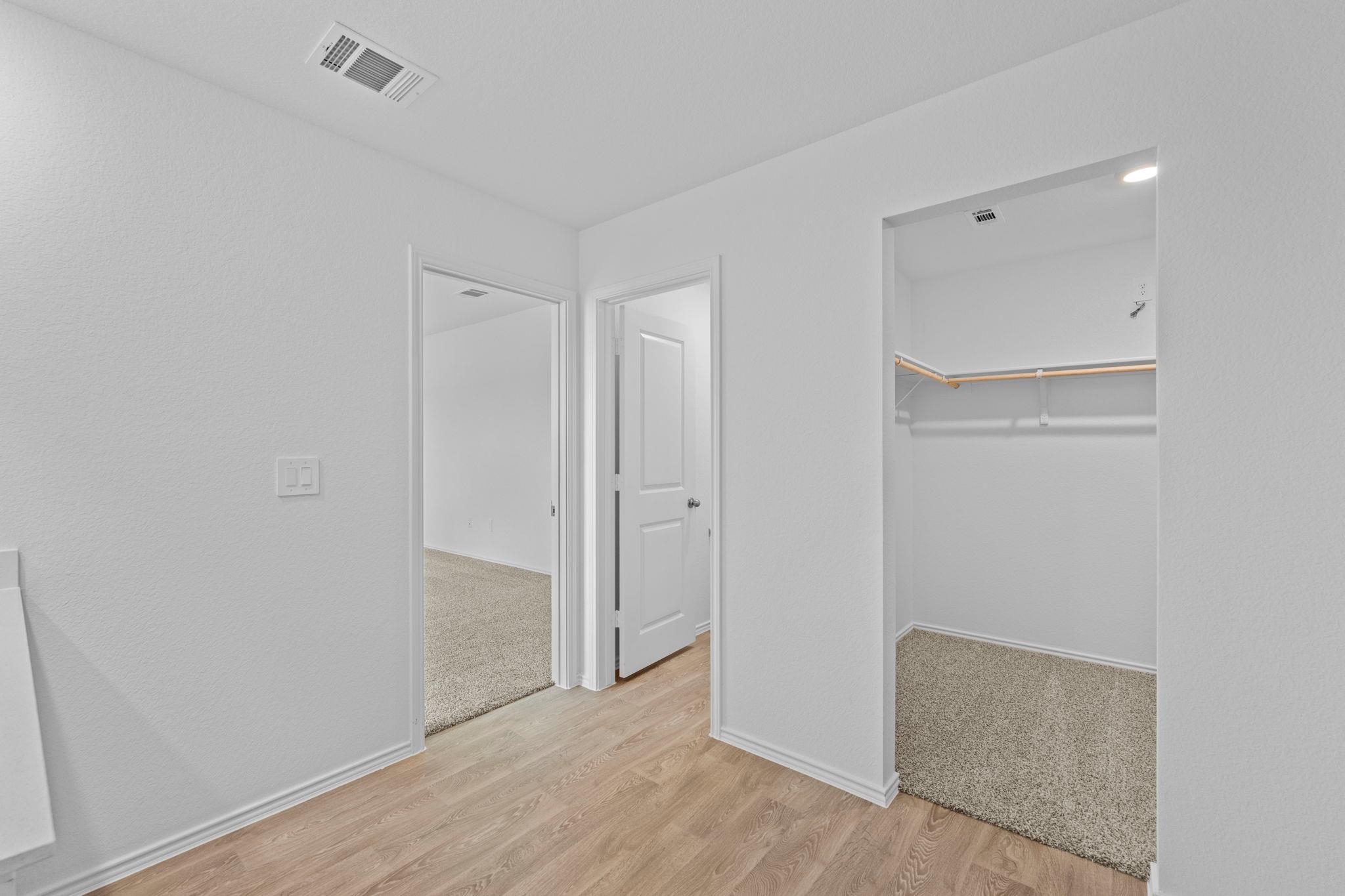 12216 Silverton Tree Bnd Property Photo 26