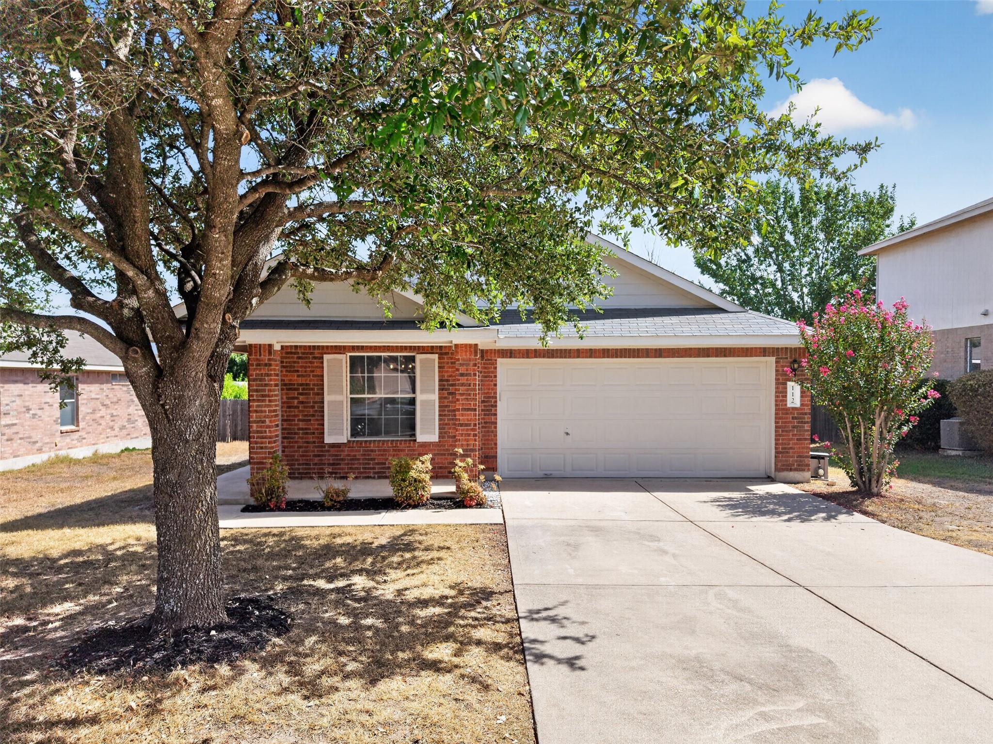112 Northern Trl Property Photo 1