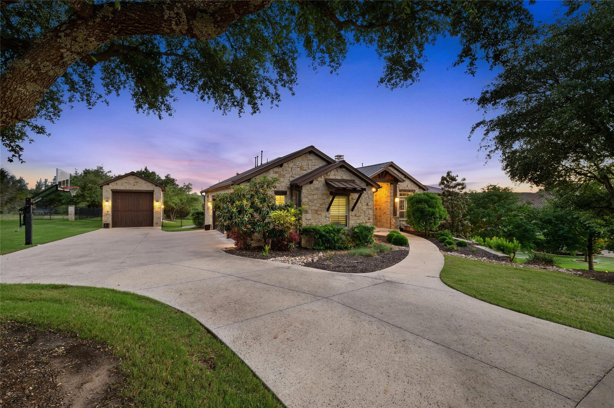 725 Zen Gardens Ter Property Photo 36