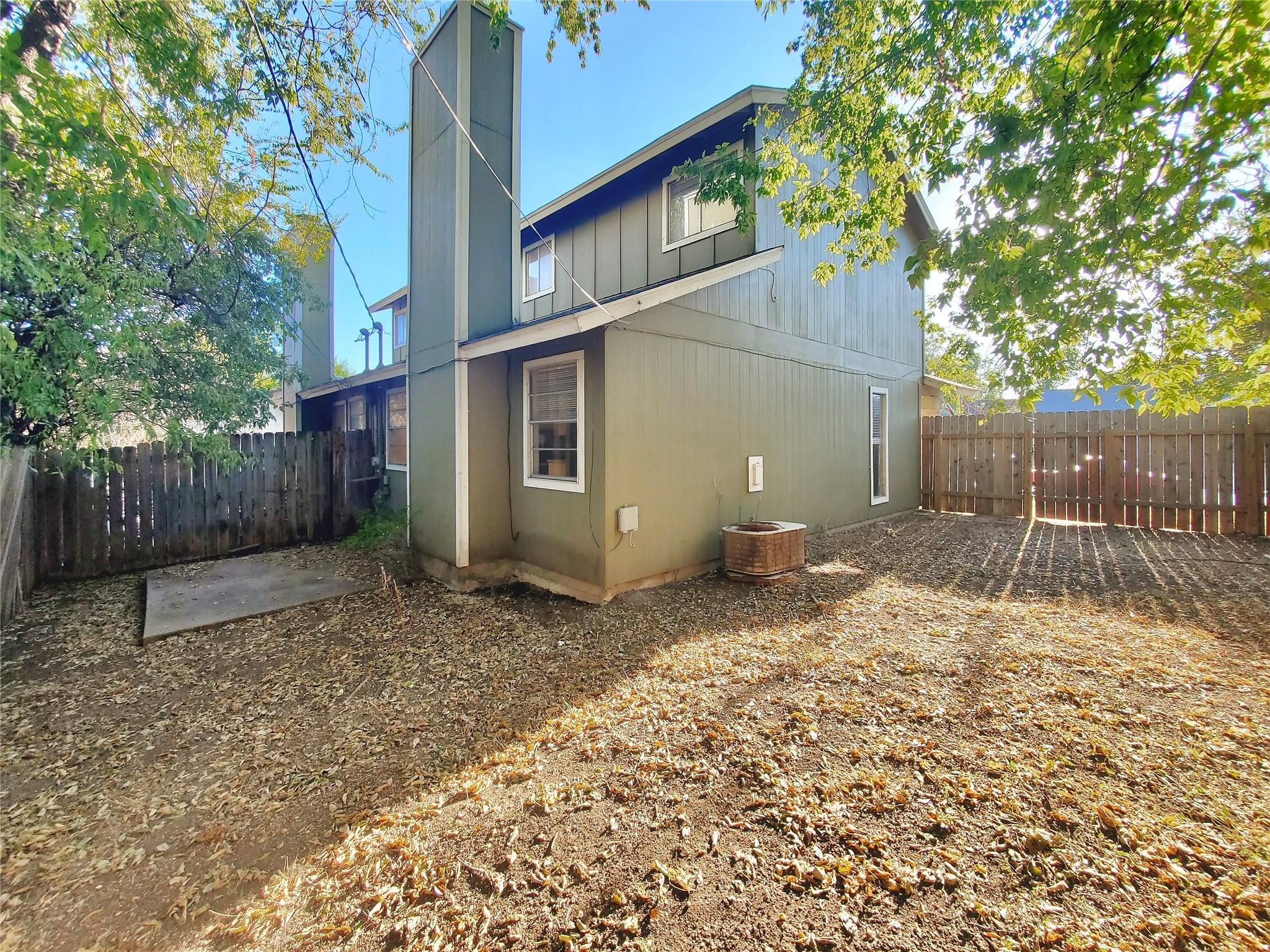 1814 Nicole Cir #b Property Photo 14