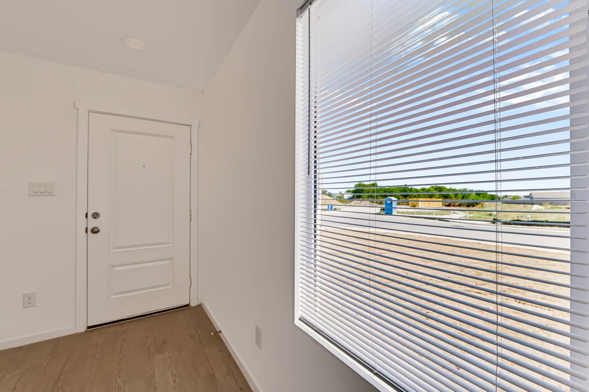 245 Pastar Fls Property Photo 7