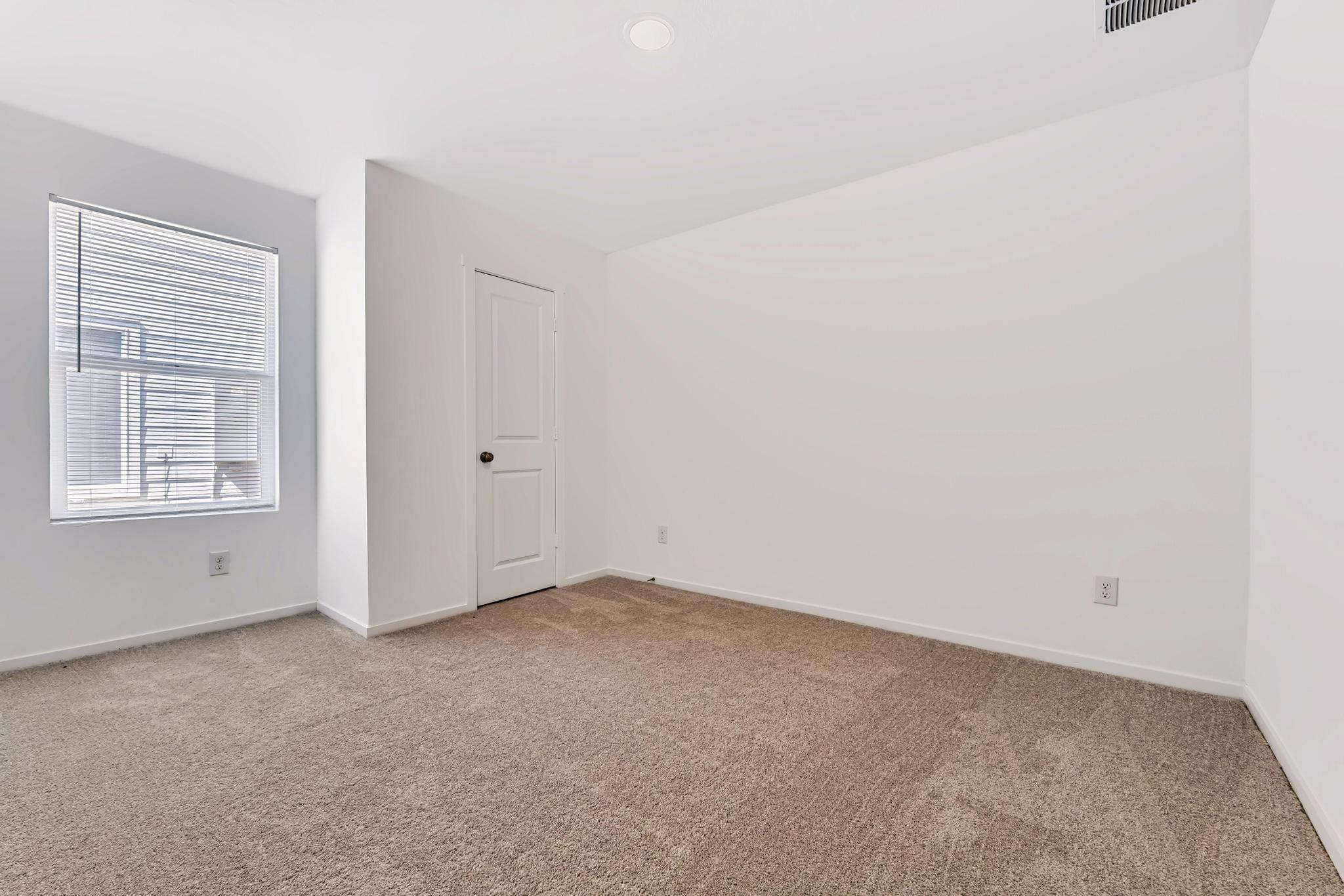 245 Pastar Fls Property Photo 23
