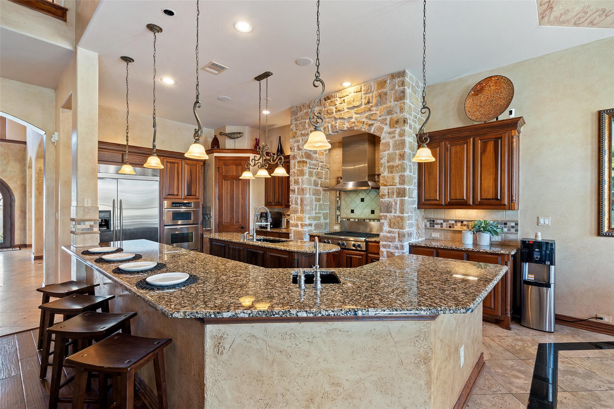 4008 Sugarloaf Dr Property Photo 6