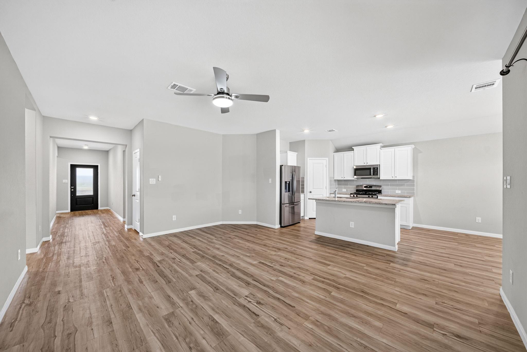 5451 Jasmine Spur Property Photo 2