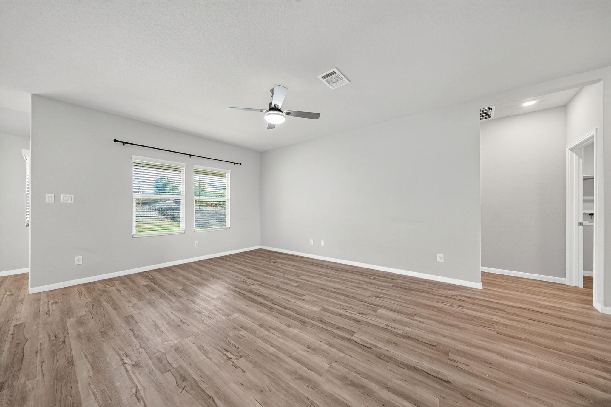 5451 Jasmine Spur Property Photo 5