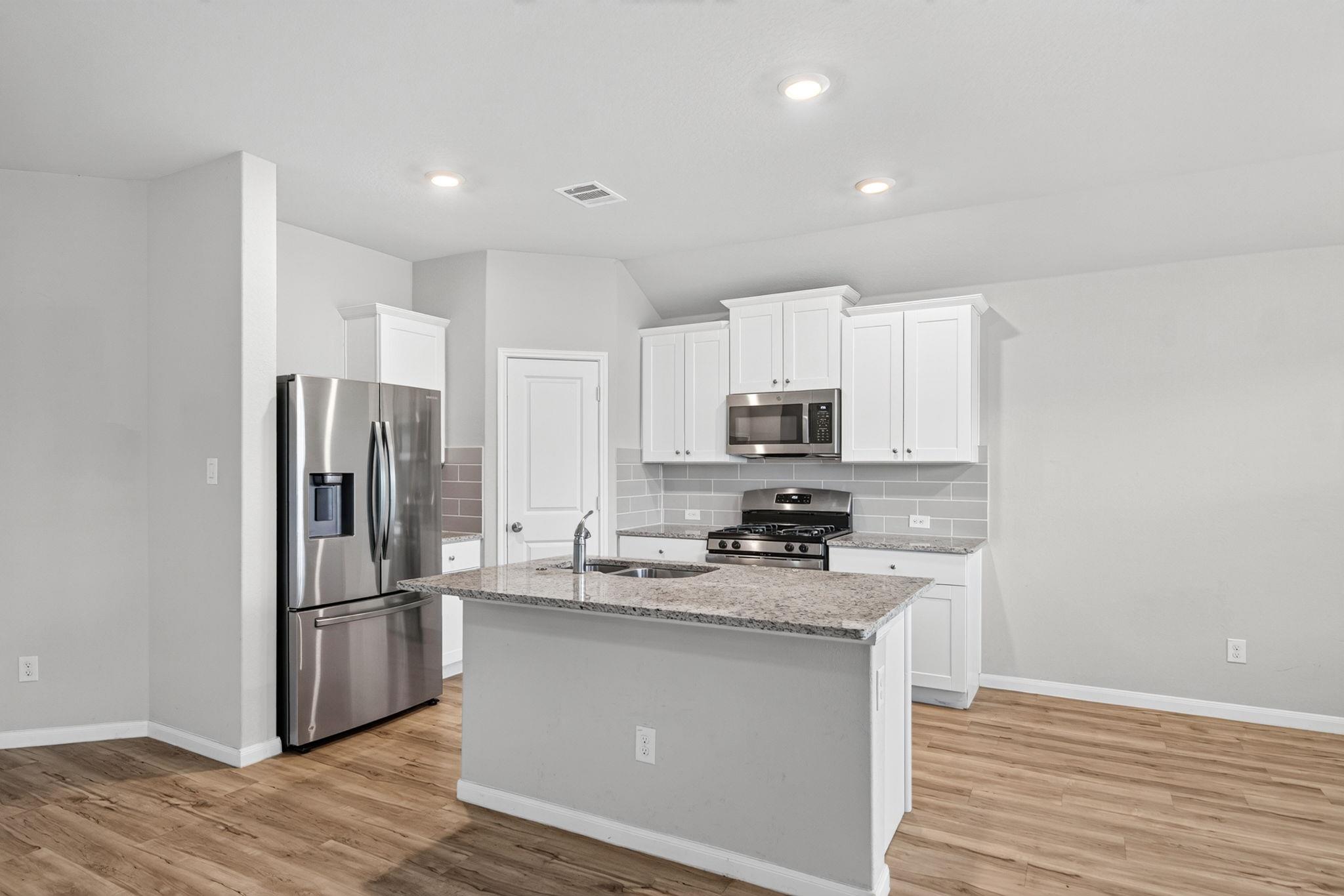 5451 Jasmine Spur Property Photo 9