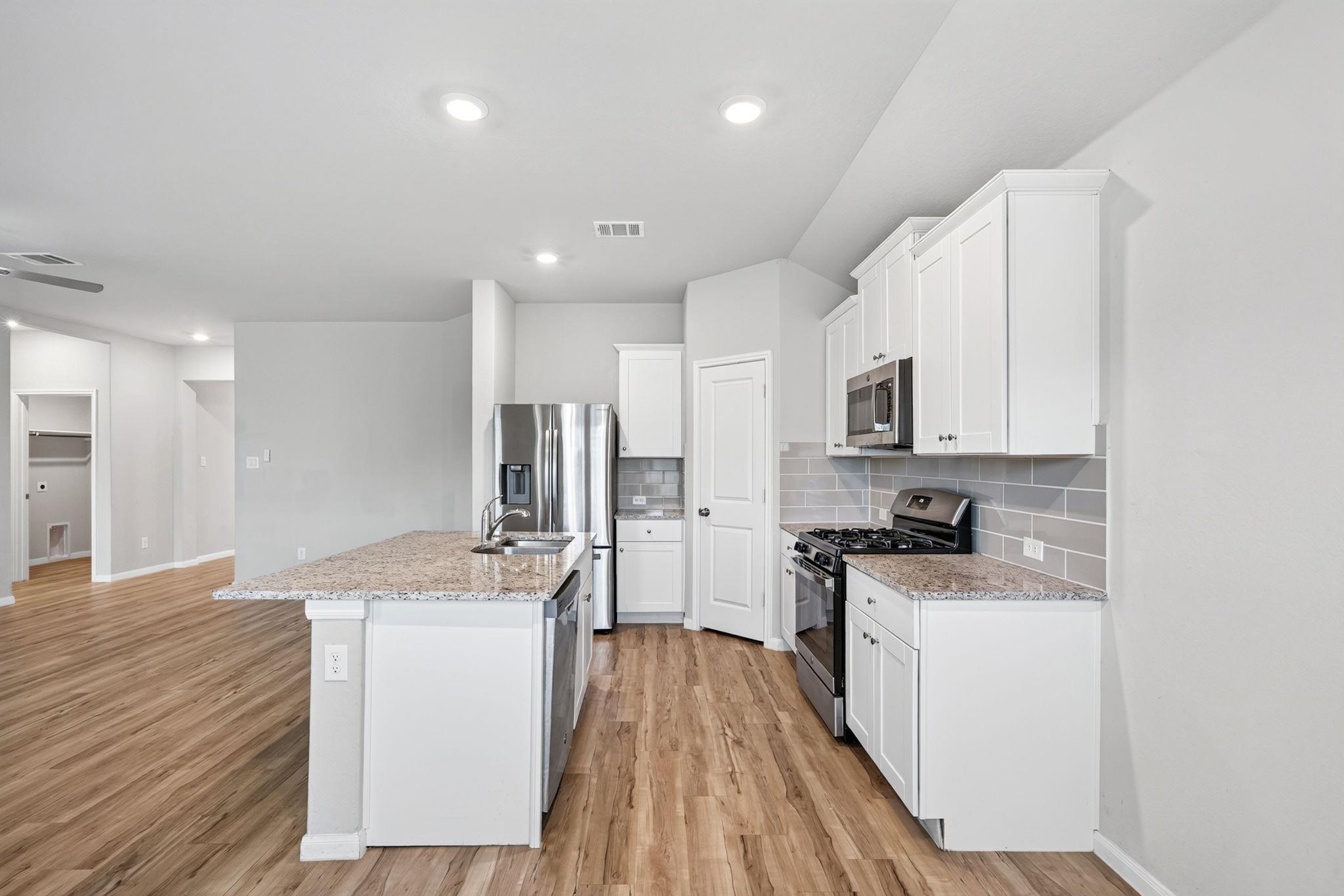 5451 Jasmine Spur Property Photo 10