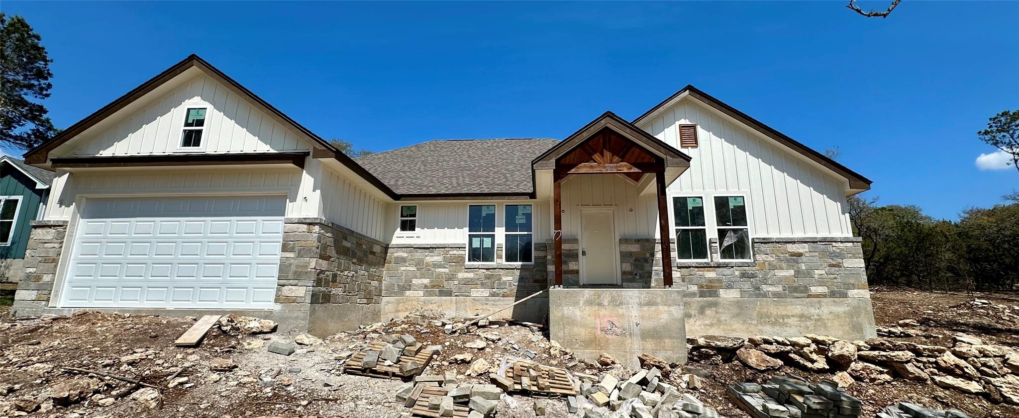 15 Persimmon Dr Property Photo