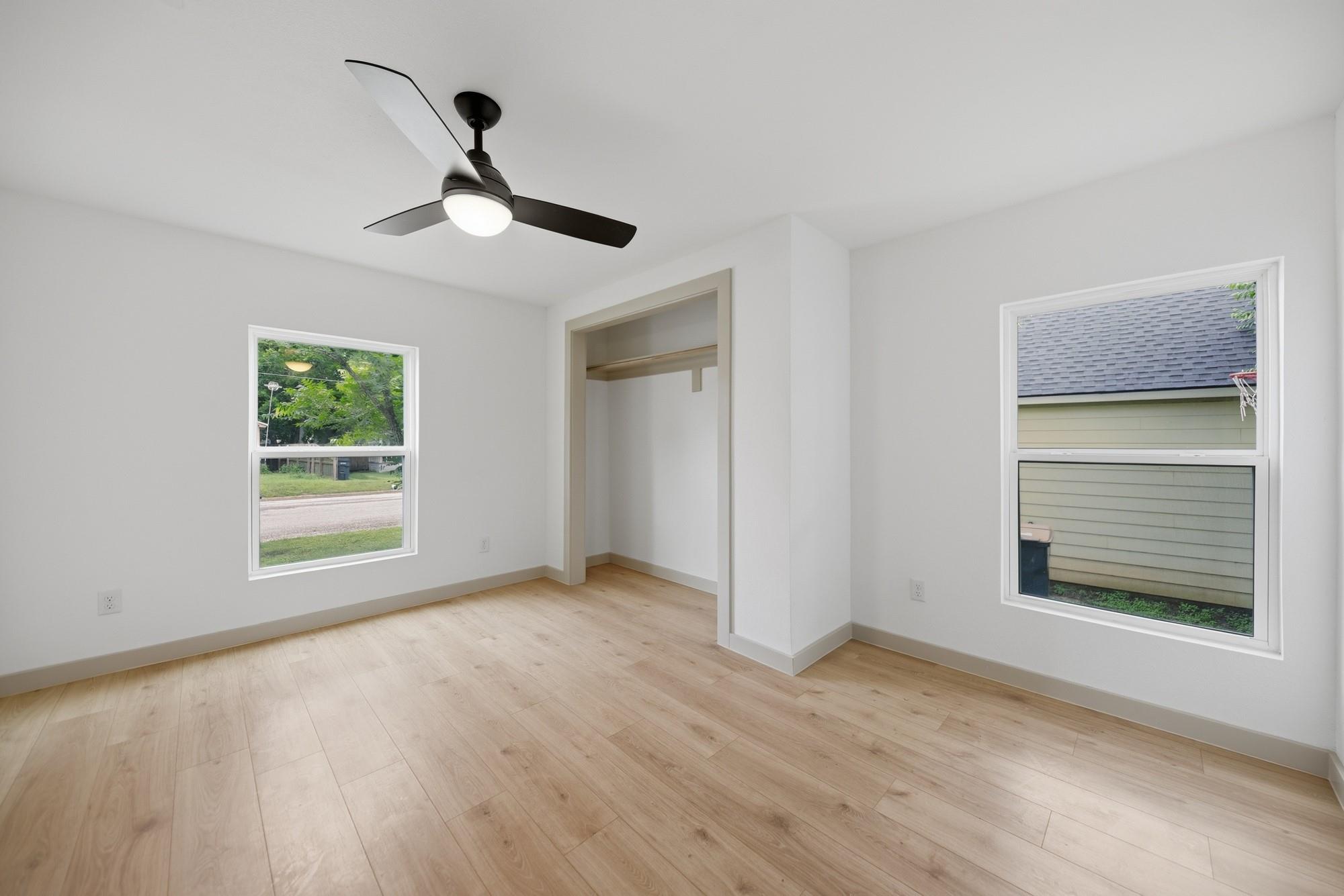 709 S Polk St Property Photo 15
