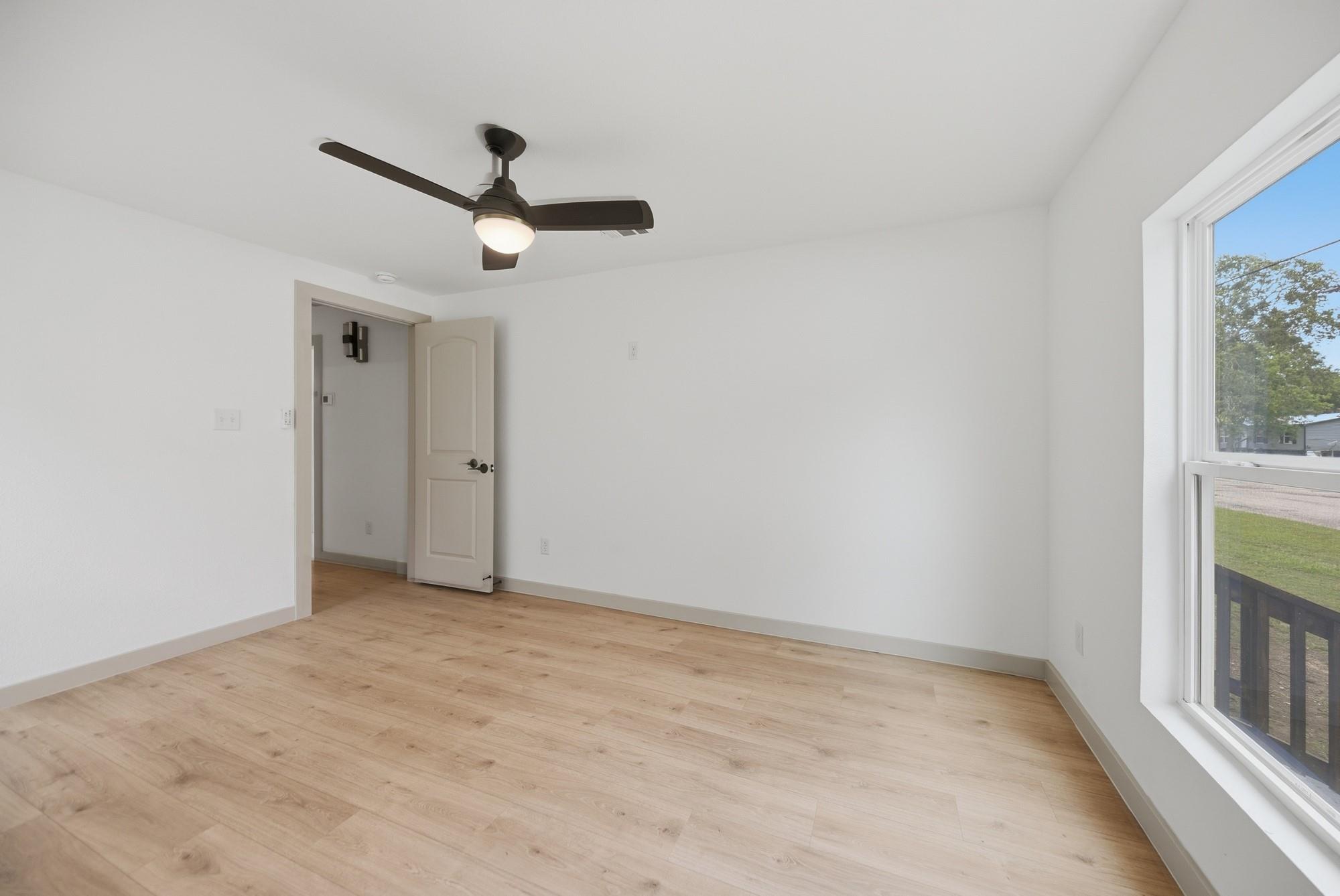 709 S Polk St Property Photo 18
