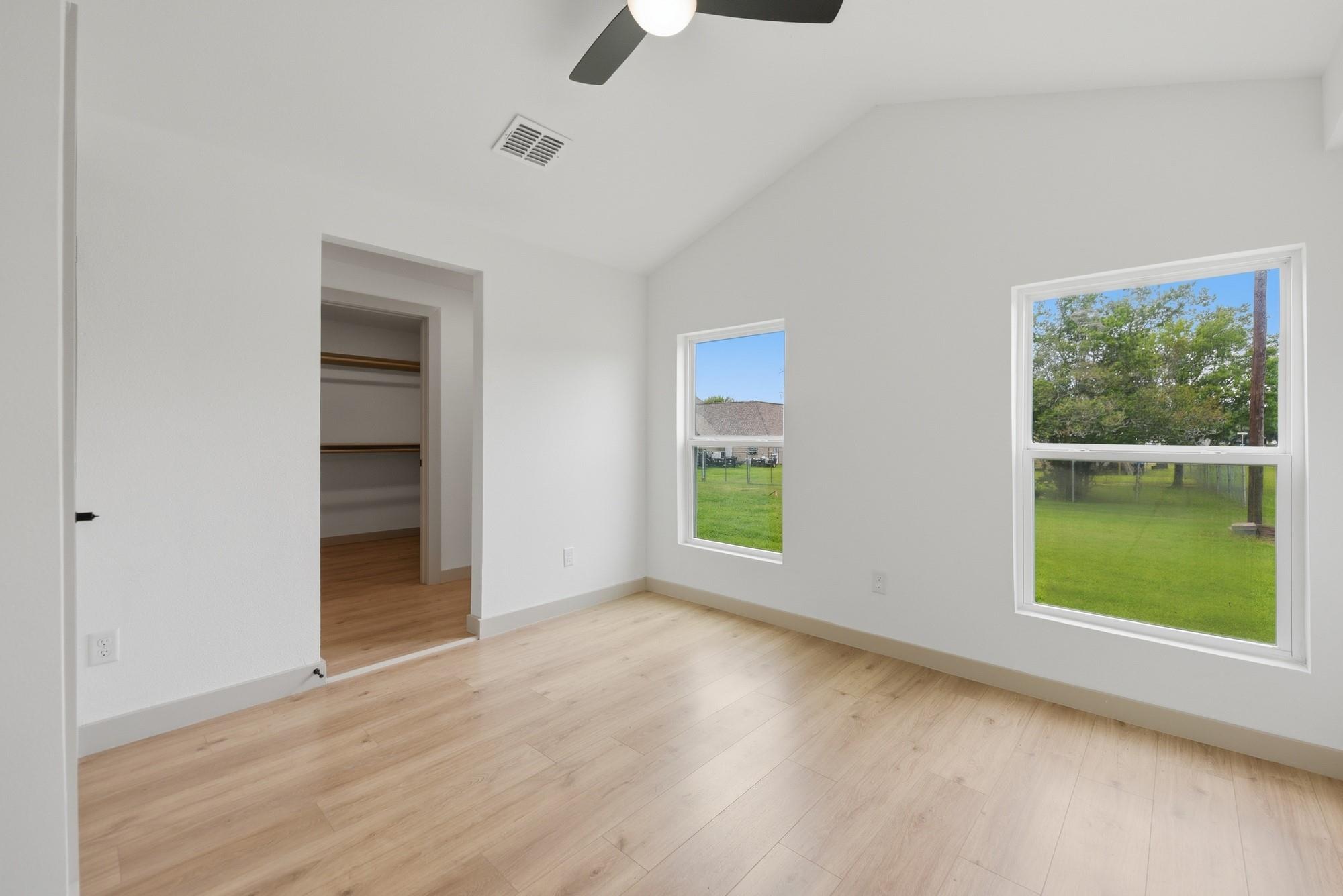 709 S Polk St Property Photo 31