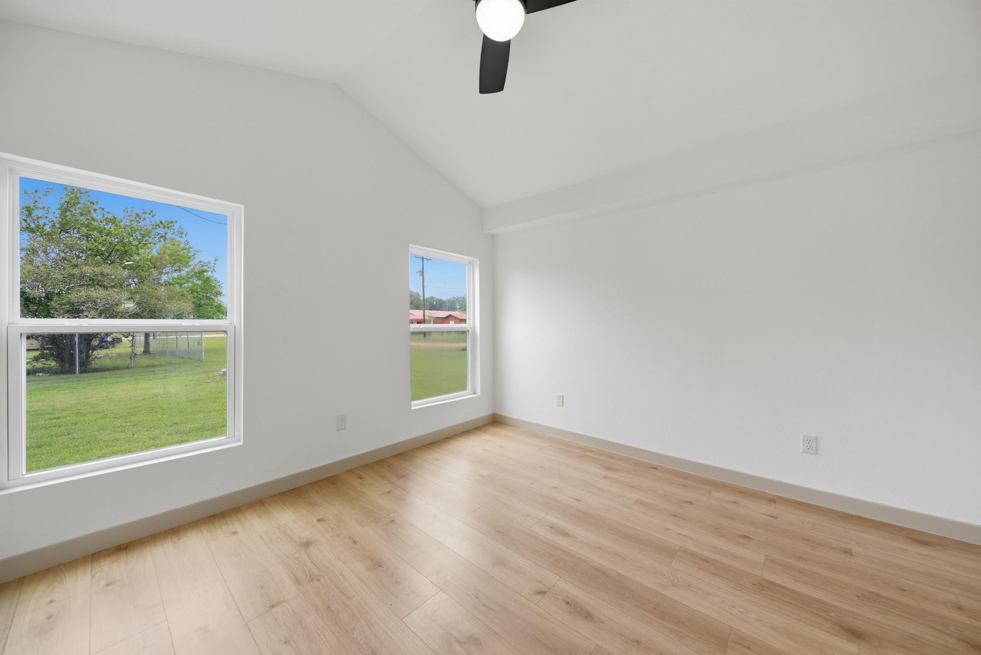 709 S Polk St Property Photo 34