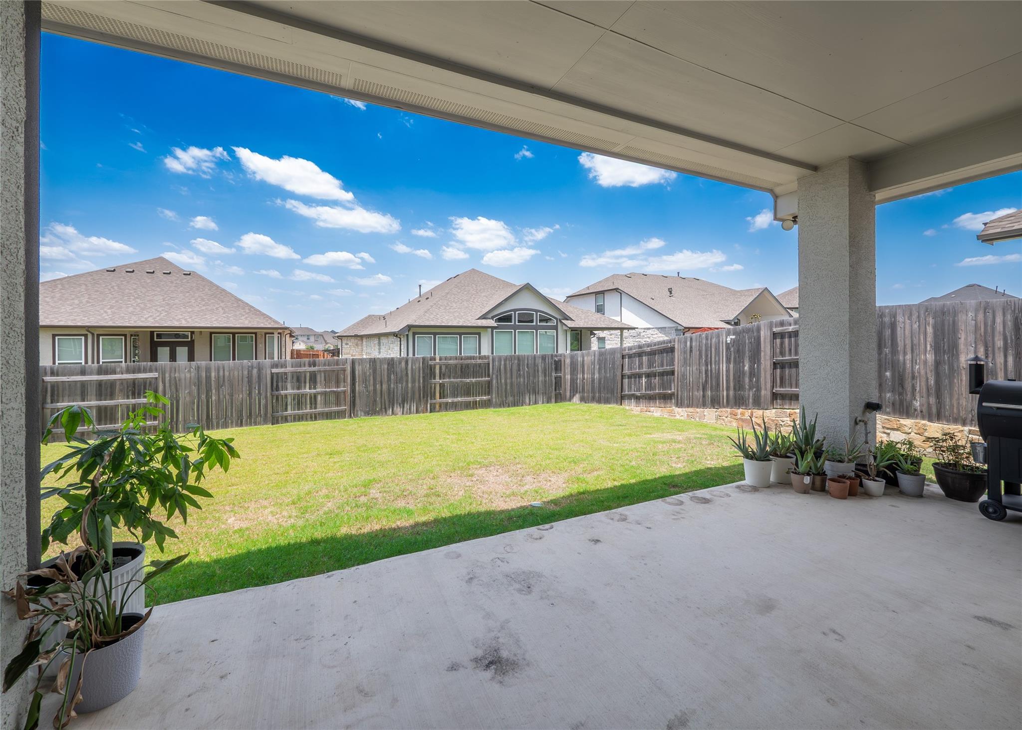 595 Wild Pecan Loop Property Photo 31
